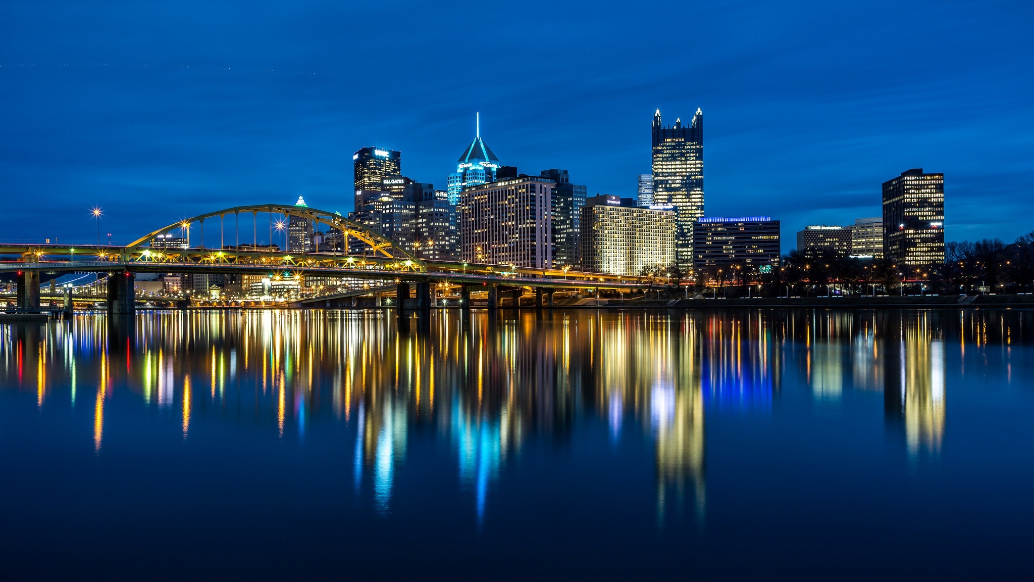 Fort Duquesne Bridge, Pittsburgh Wallpaper, 2050x1160 HD Desktop