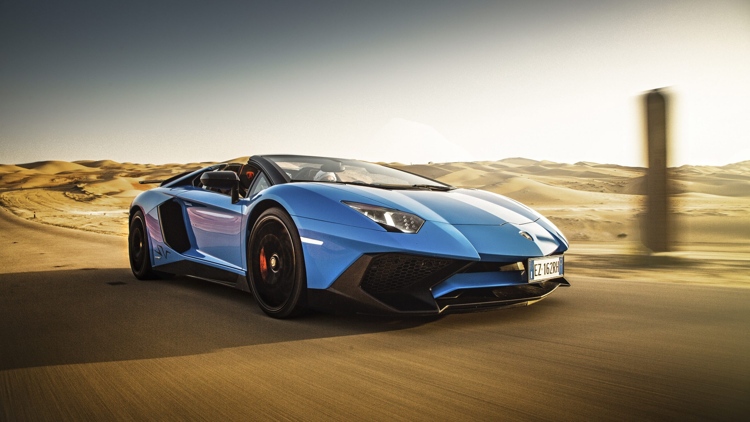 LP 750-4 Roadster, LP Cars Wallpaper, 2560x1440 HD Desktop