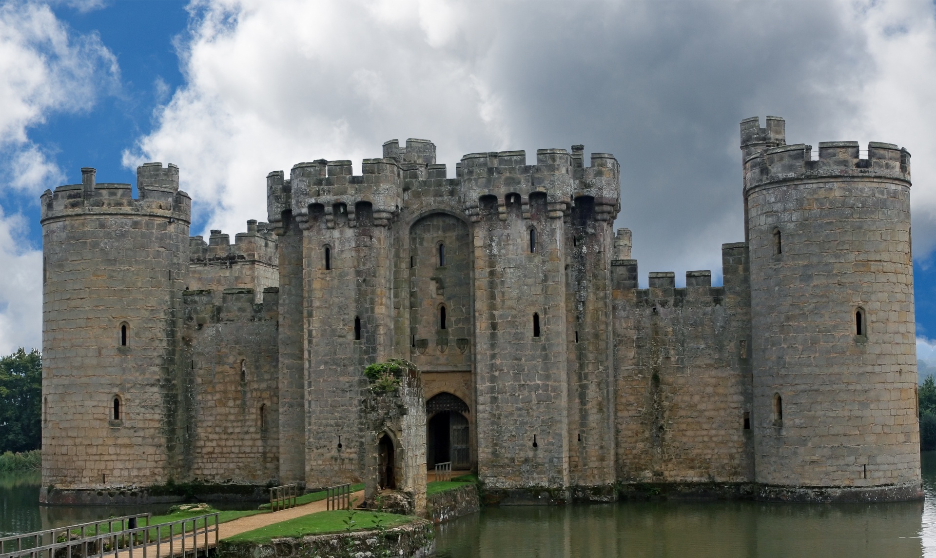 Robertsbridge, England, Buyoya, Bodiam Castle, 1920x1150 HD Desktop