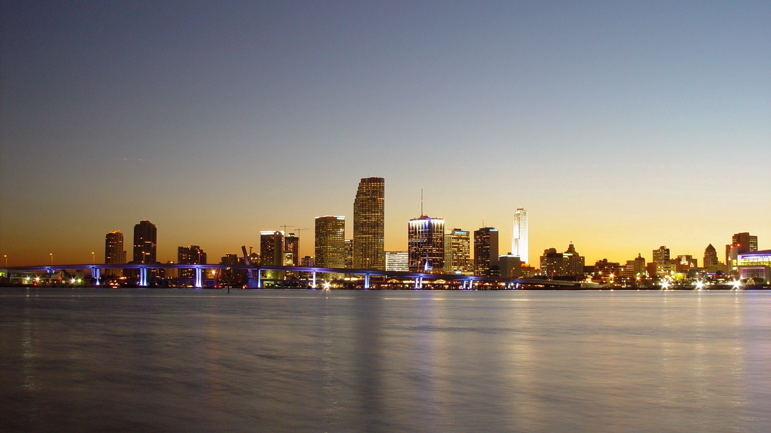 Miami Beach Skyline, Sun-soaked destination, Coastal paradise, Travel photography, 2560x1440 HD Desktop