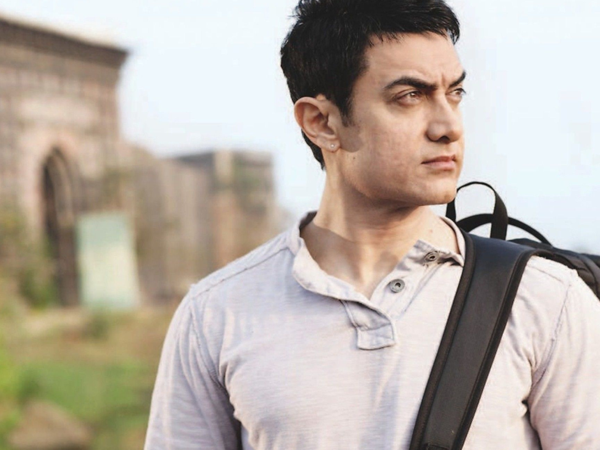 Aamir Khan wallpapers, Top free backgrounds, 1920x1440 HD Desktop