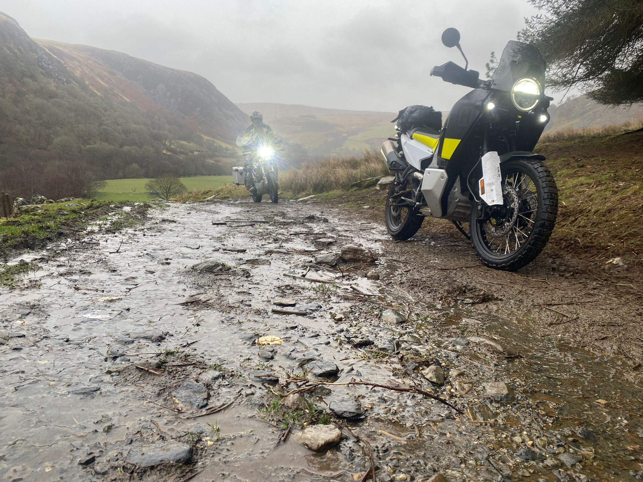 Husqvarna Norden 901, Welsh wet weekender, Rust sports blog, Adventure companion, 2050x1540 HD Desktop