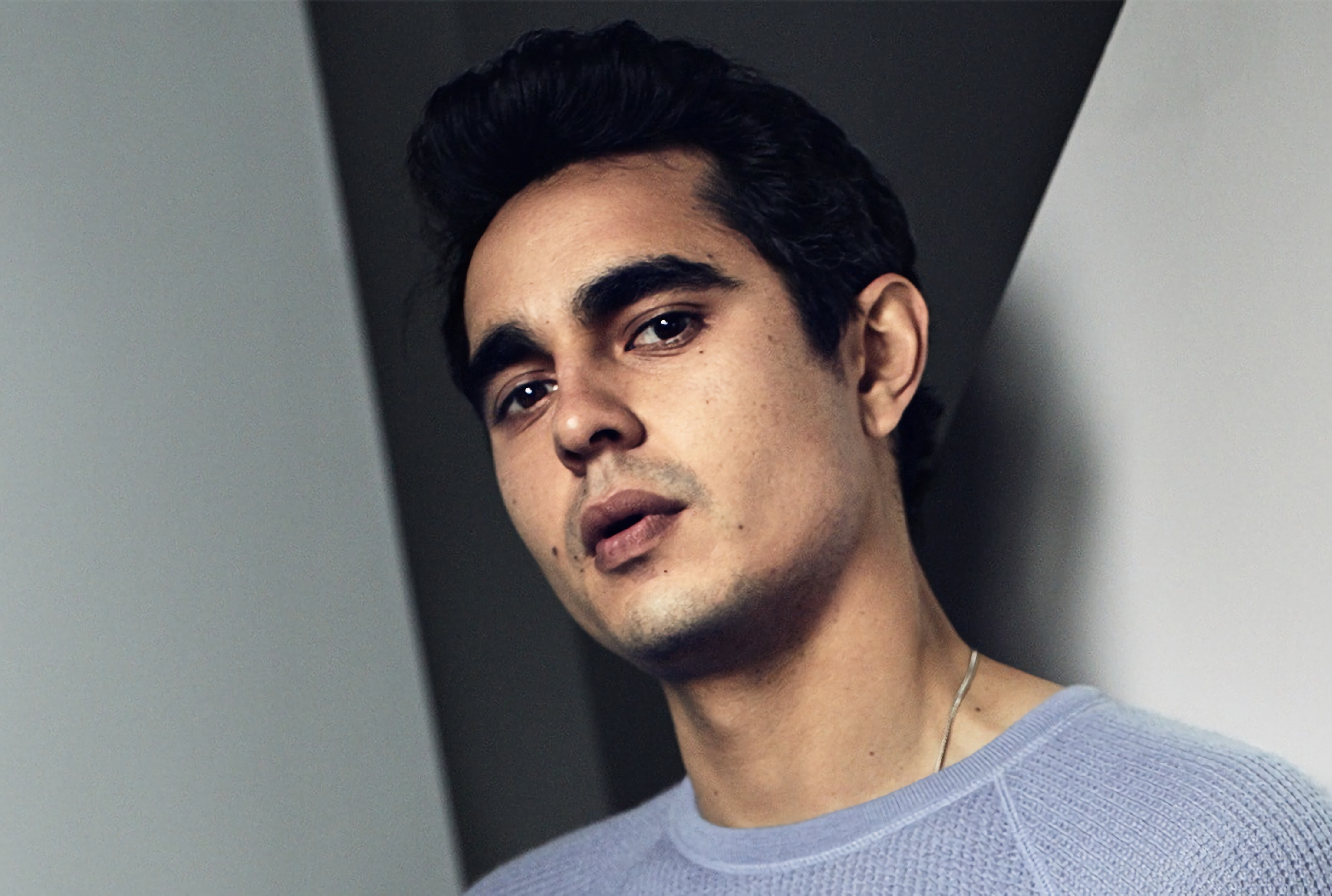 Max Minghella, Multifaceted actor, Evocative portrayals, Natural charisma, 4400x2960 4K Desktop