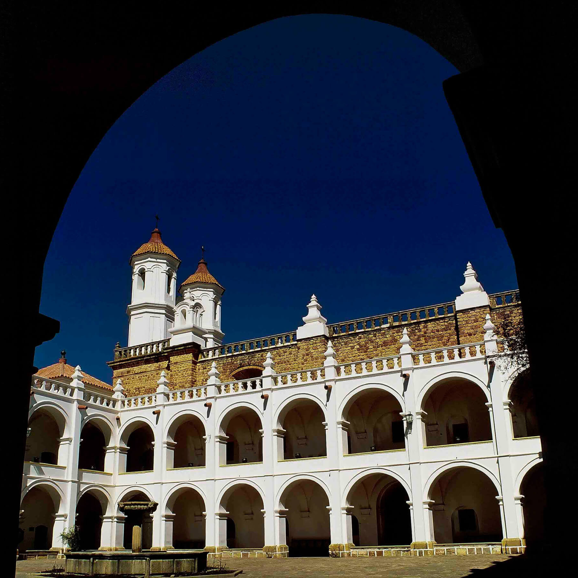 Sucre, Bolivia, Tourist attractions, Must-visit places, South American charm, 2000x2000 HD Phone