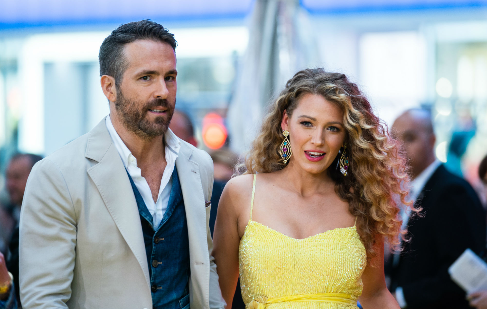 Ryan Reynolds, Blake Lively, deeply sorry, plantation wedding, 2000x1270 HD Desktop