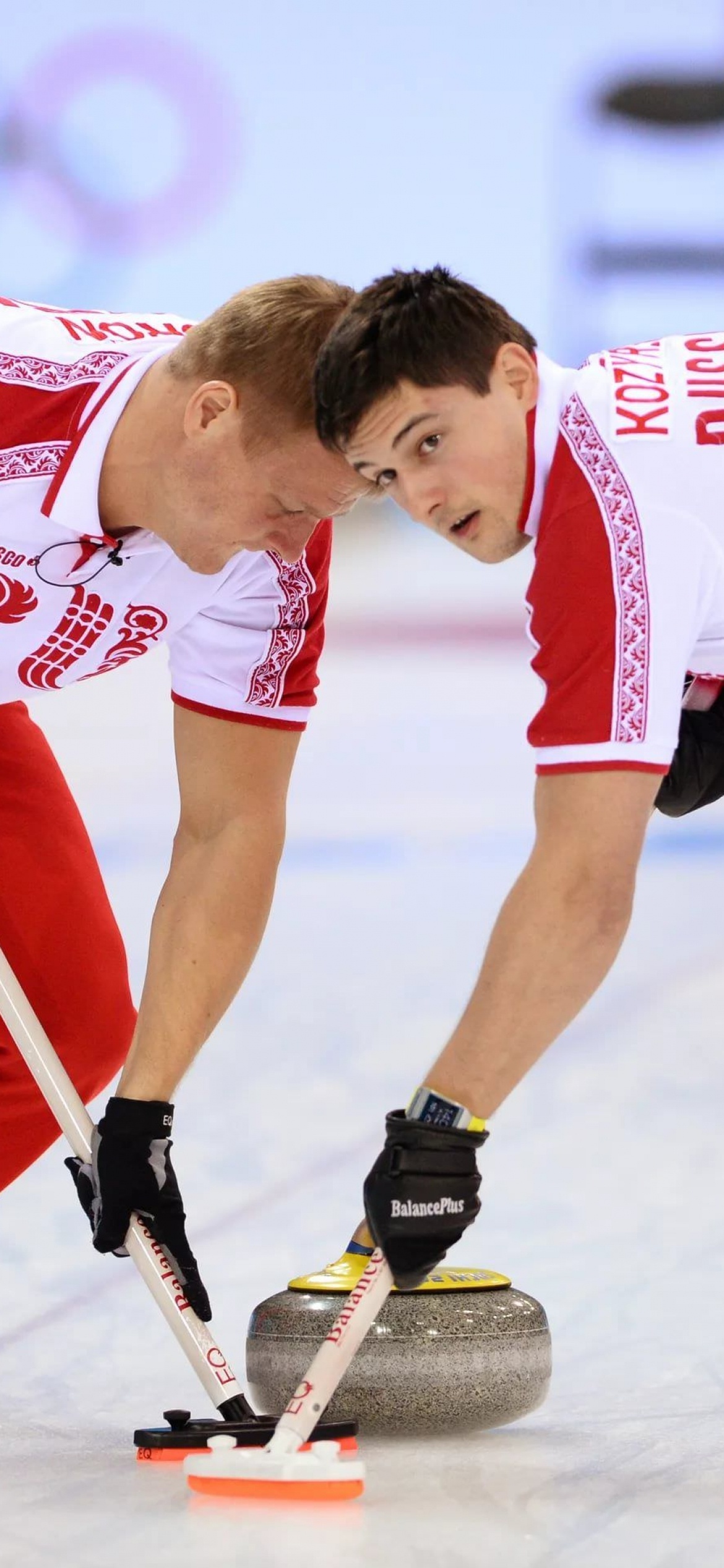 Aleksandr Kozyrev and Petr Dron, Curling Wallpaper, 1170x2540 HD Phone