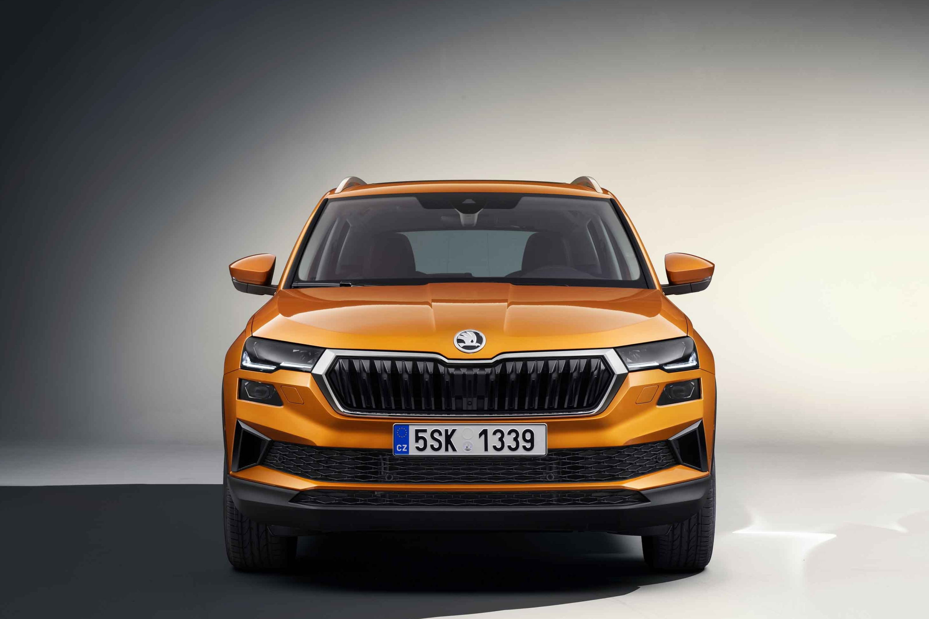 Skoda Karoq 2022, Next-generation design, Enhanced performance, Innovative features, 3240x2160 HD Desktop