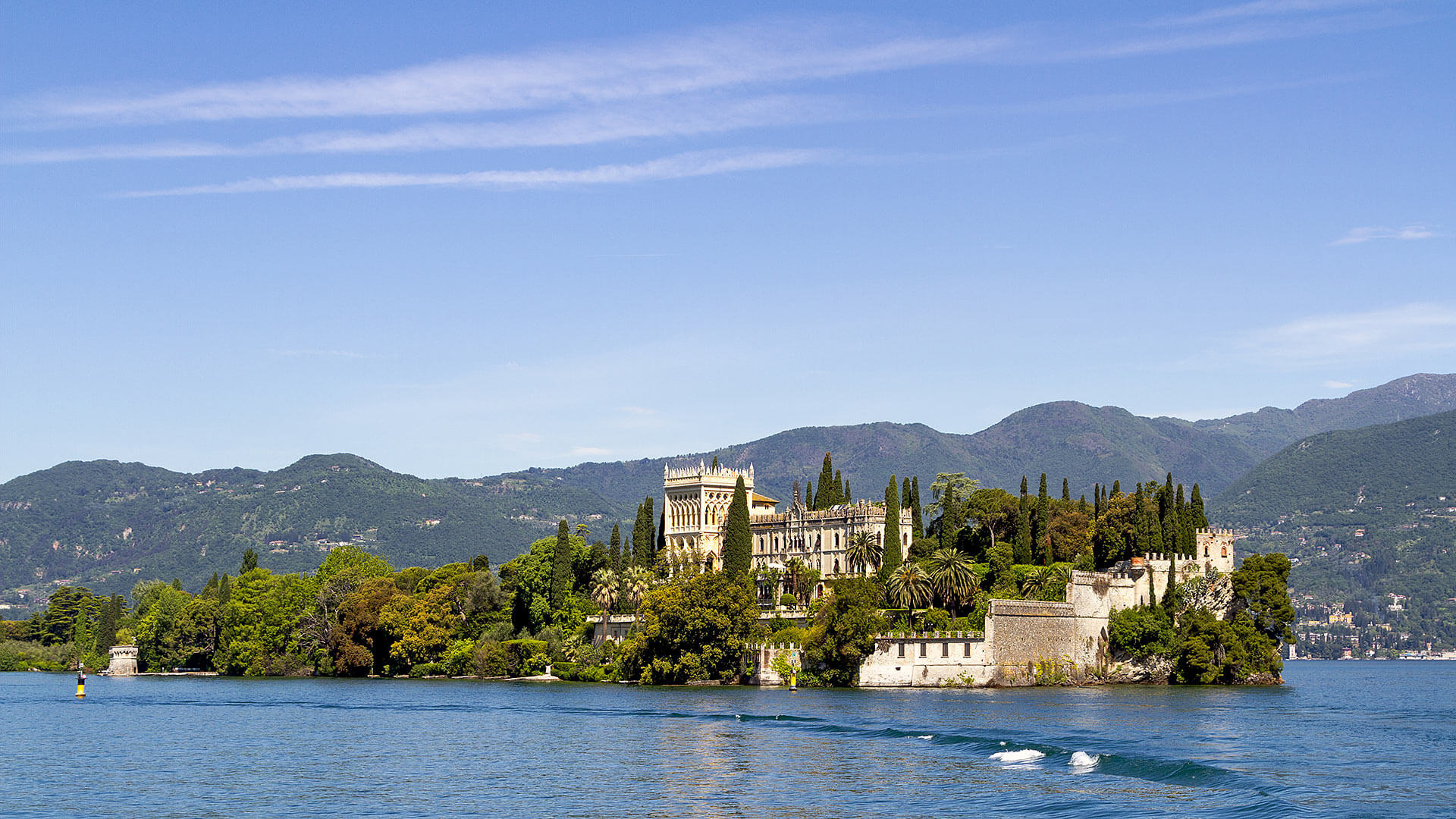 Leisure time, Lake Garda, Sky pool, Hotel Sole, 1920x1080 Full HD Desktop