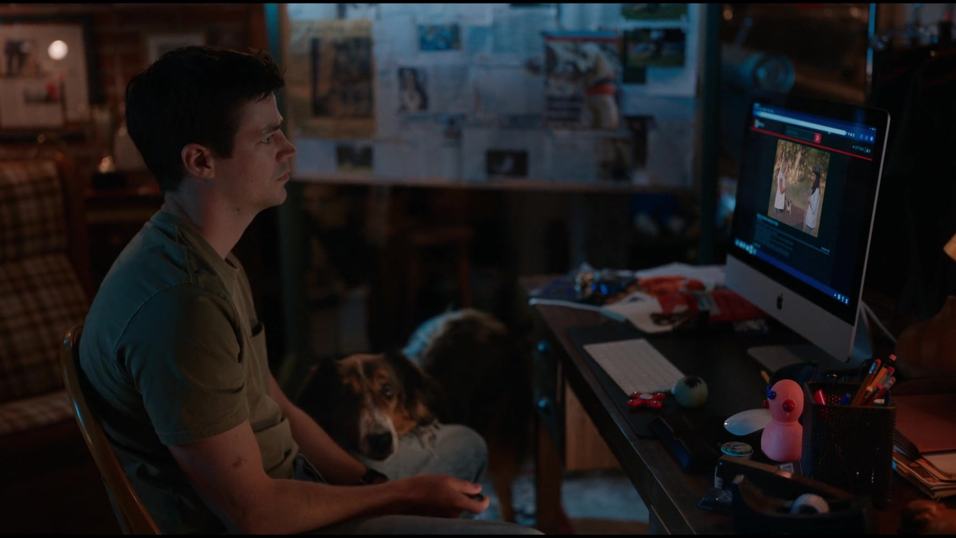 Rescued by Ruby, Apple iMac computer, Grant Gustin, 2022, 1920x1080 Full HD Desktop