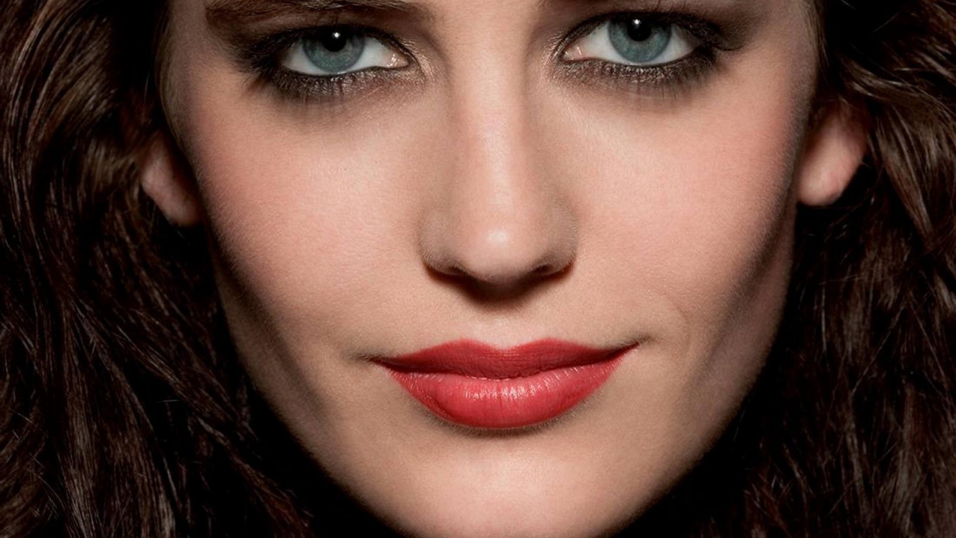 Eva Green's charisma, Striking looks, Sizzling appeal, Glamorous style, 1920x1080 Full HD Desktop