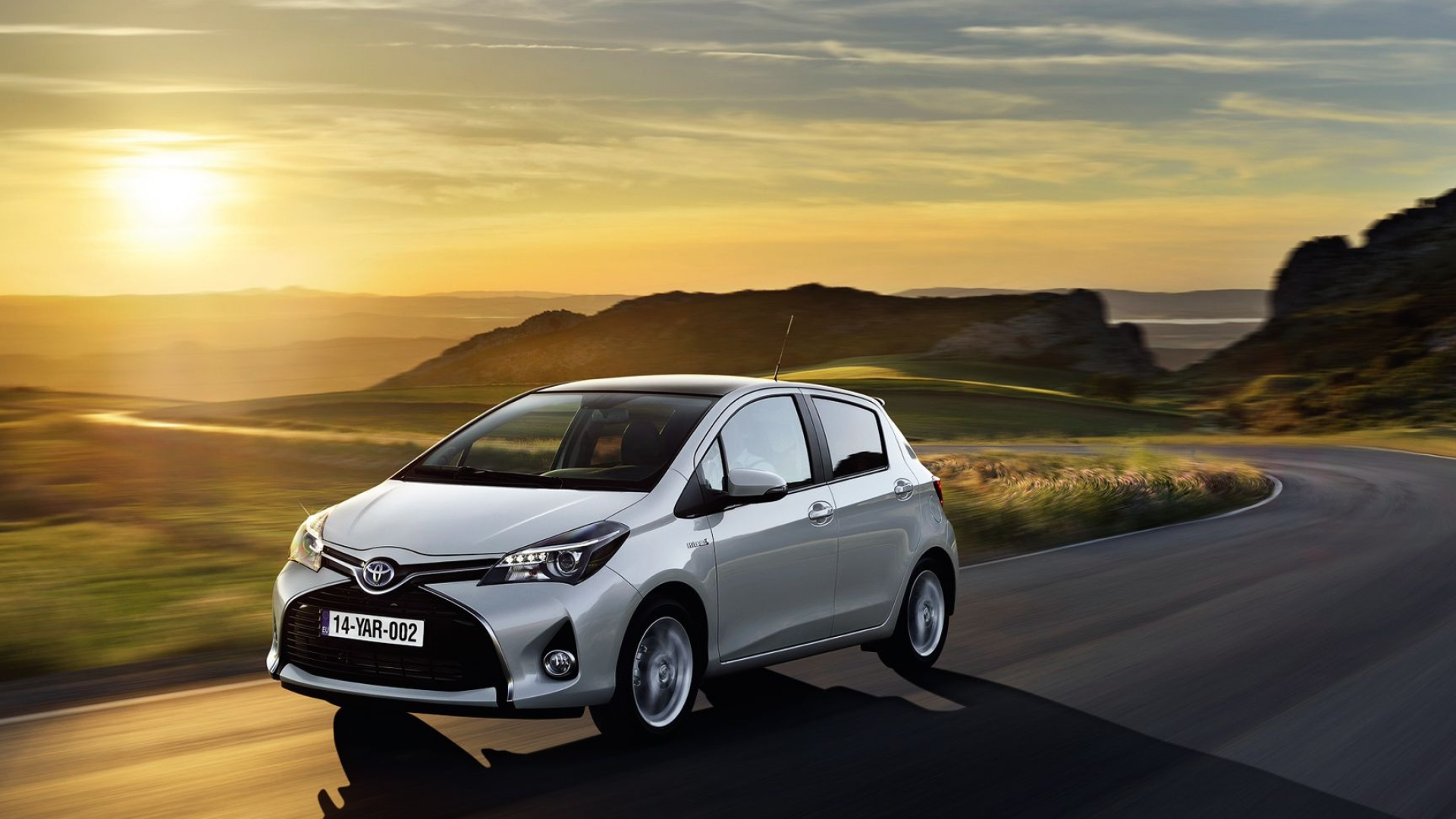 Toyota Yaris, Eye-catching design, Top-notch performance, Sporty style, 1920x1080 Full HD Desktop