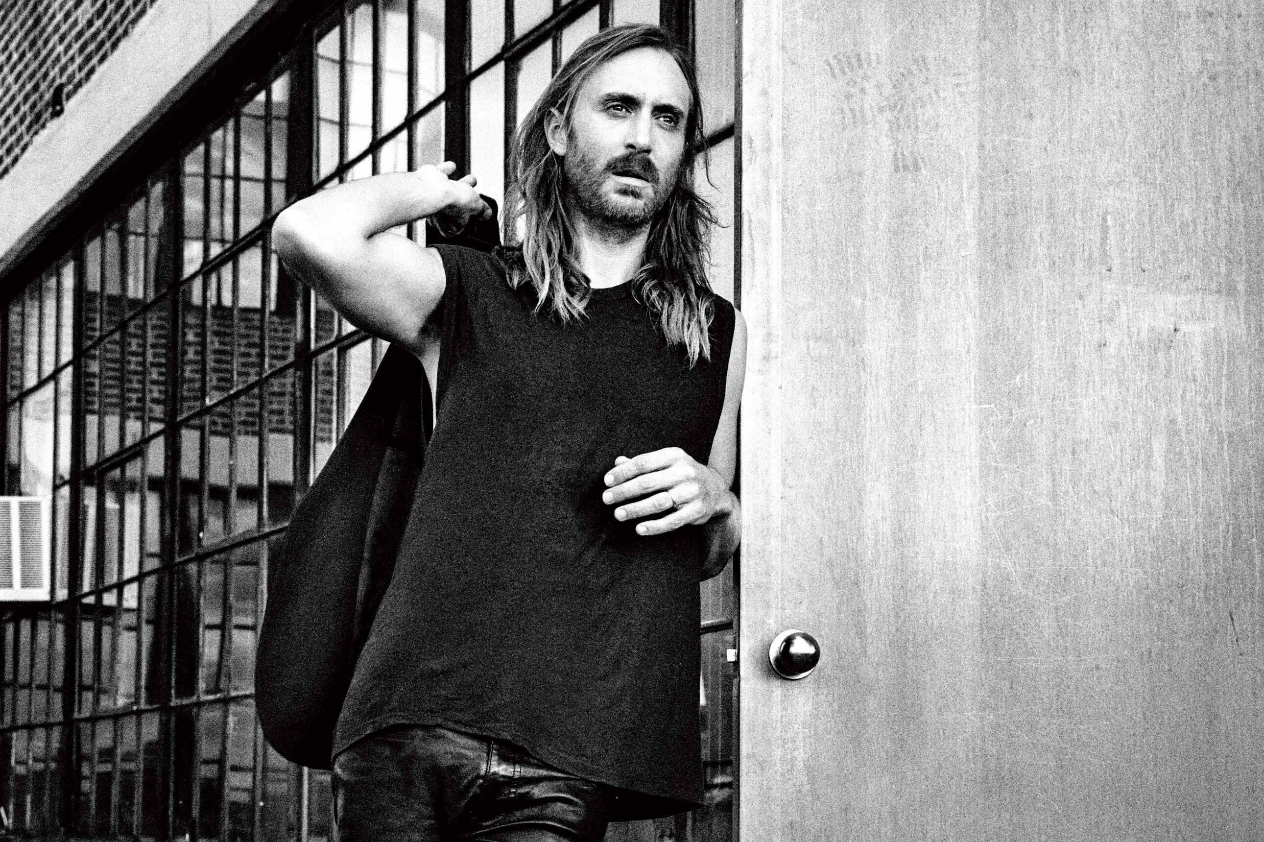 David Guetta, EDM legend, Pop music and techno fusion, HD wallpapers, 2590x1720 HD Desktop