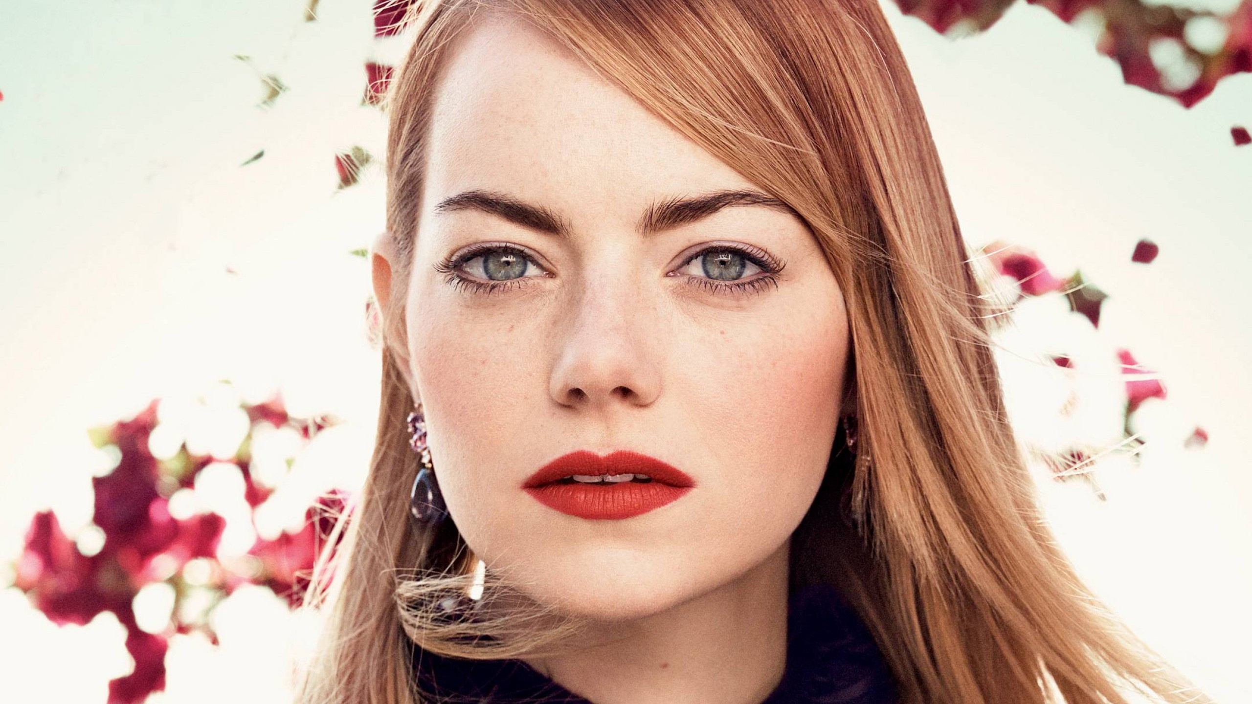 Vogue 2018, Emma Stone Wallpaper, 2560x1440 HD Desktop