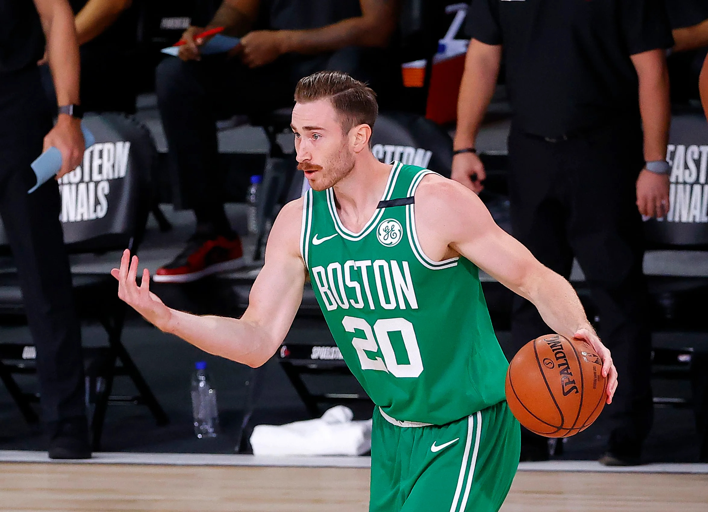 Gordon Hayward, Experts believe, Future, Happen, 2360x1700 HD Desktop