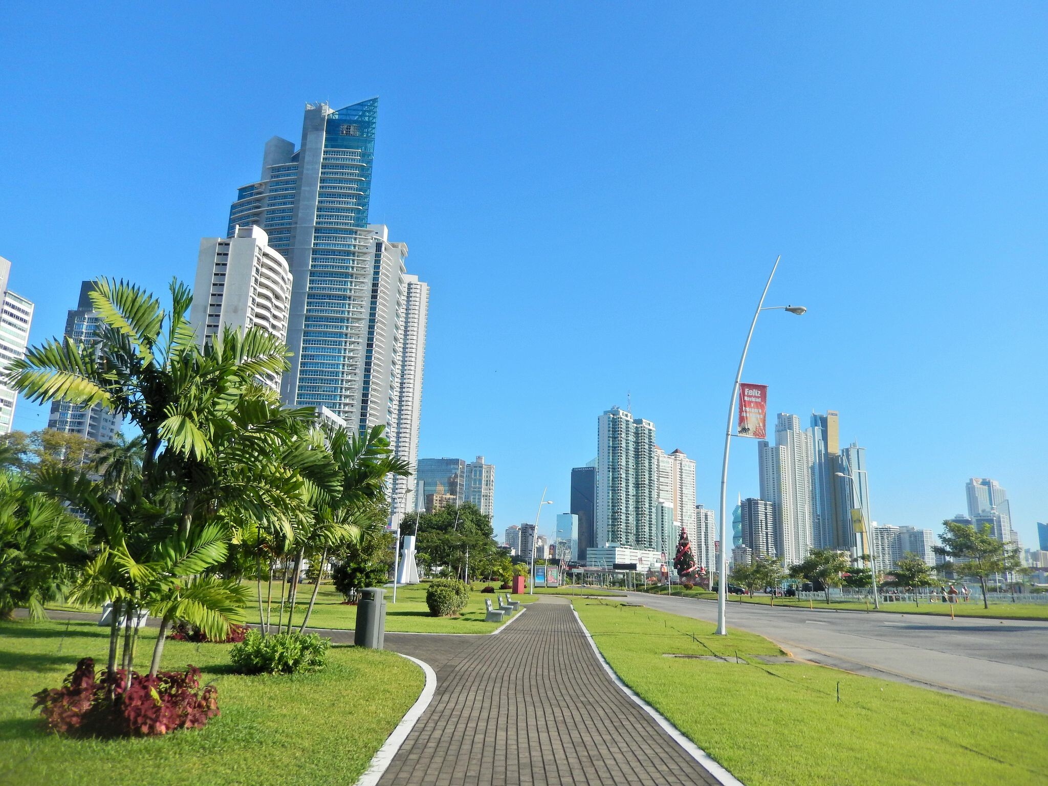 Cinta Costera, Panama City, Travel inspiration, Urban charm, 2050x1540 HD Desktop