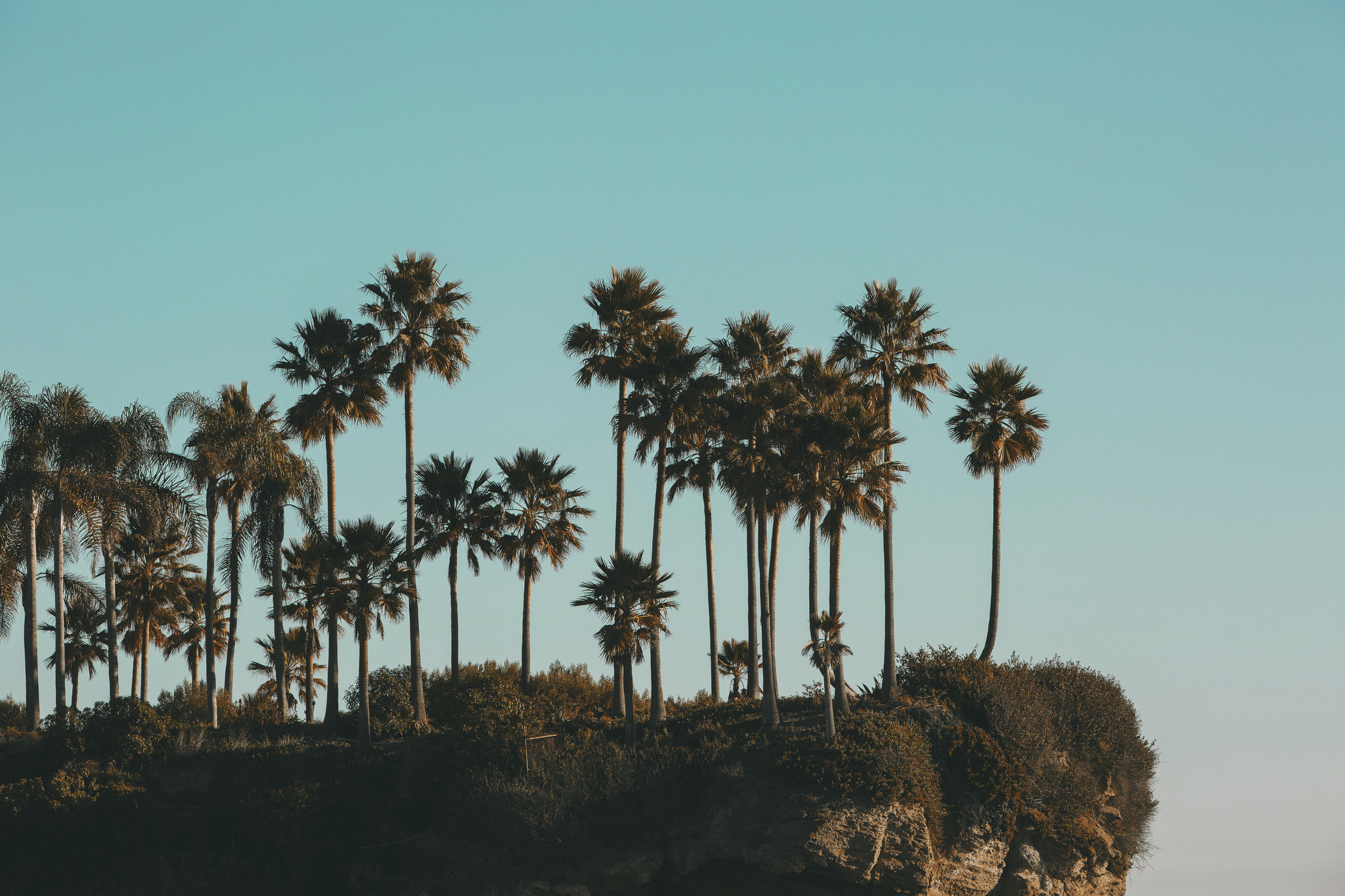 Laguna Beach, Visit Laguna Beach, Explore the coastal wonder, 2050x1370 HD Desktop