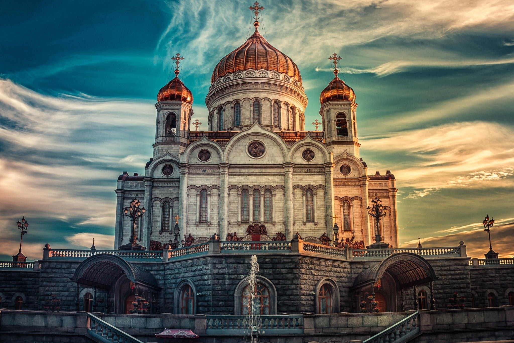 Cathedral Of Christ The Savior, Moscow Wallpaper, 2050x1370 HD Desktop