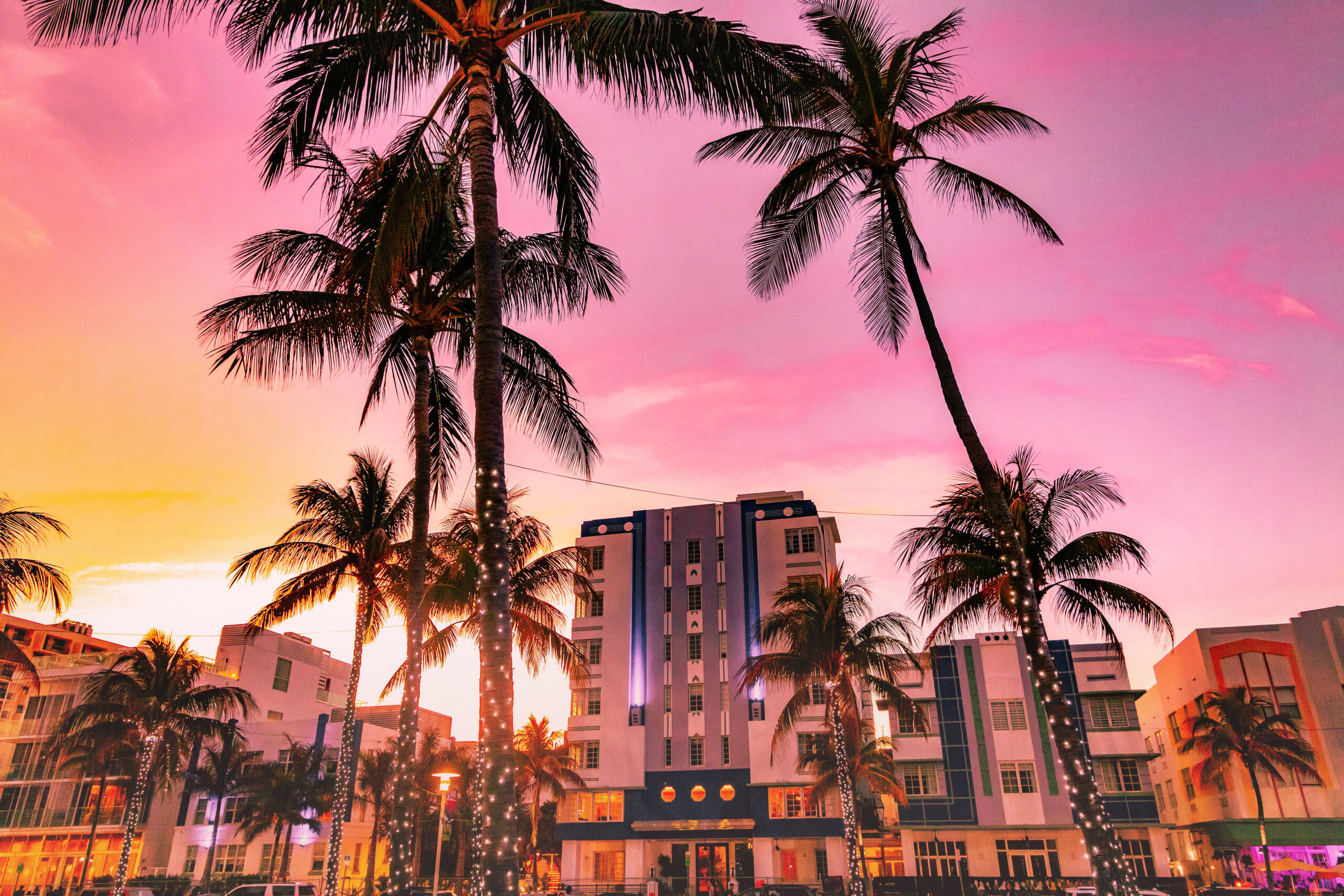 Art Deco Historic District, Miami Wallpaper, 2560x1710 HD Desktop