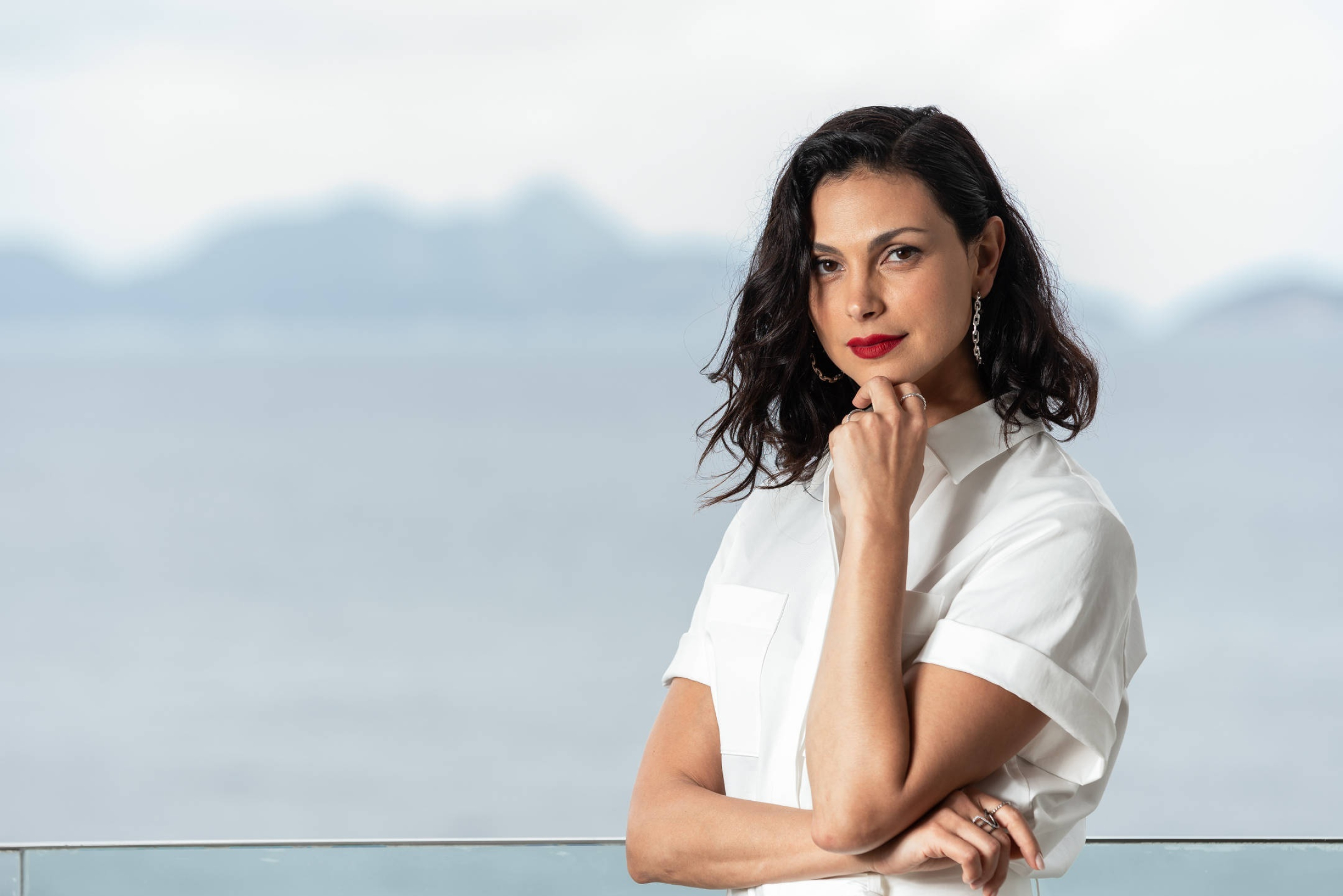 Morena Baccarin, HD wallpaper, Background image, 2400x1610 HD Desktop