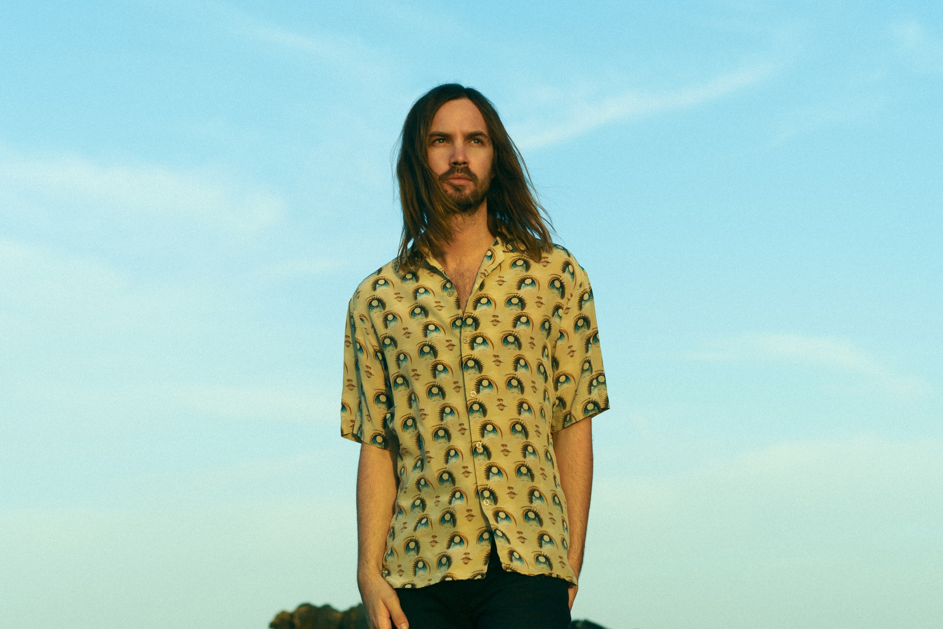 Tame Impala, Mixed emotions, New album reflections, Tastemaker magazine, 3000x2000 HD Desktop