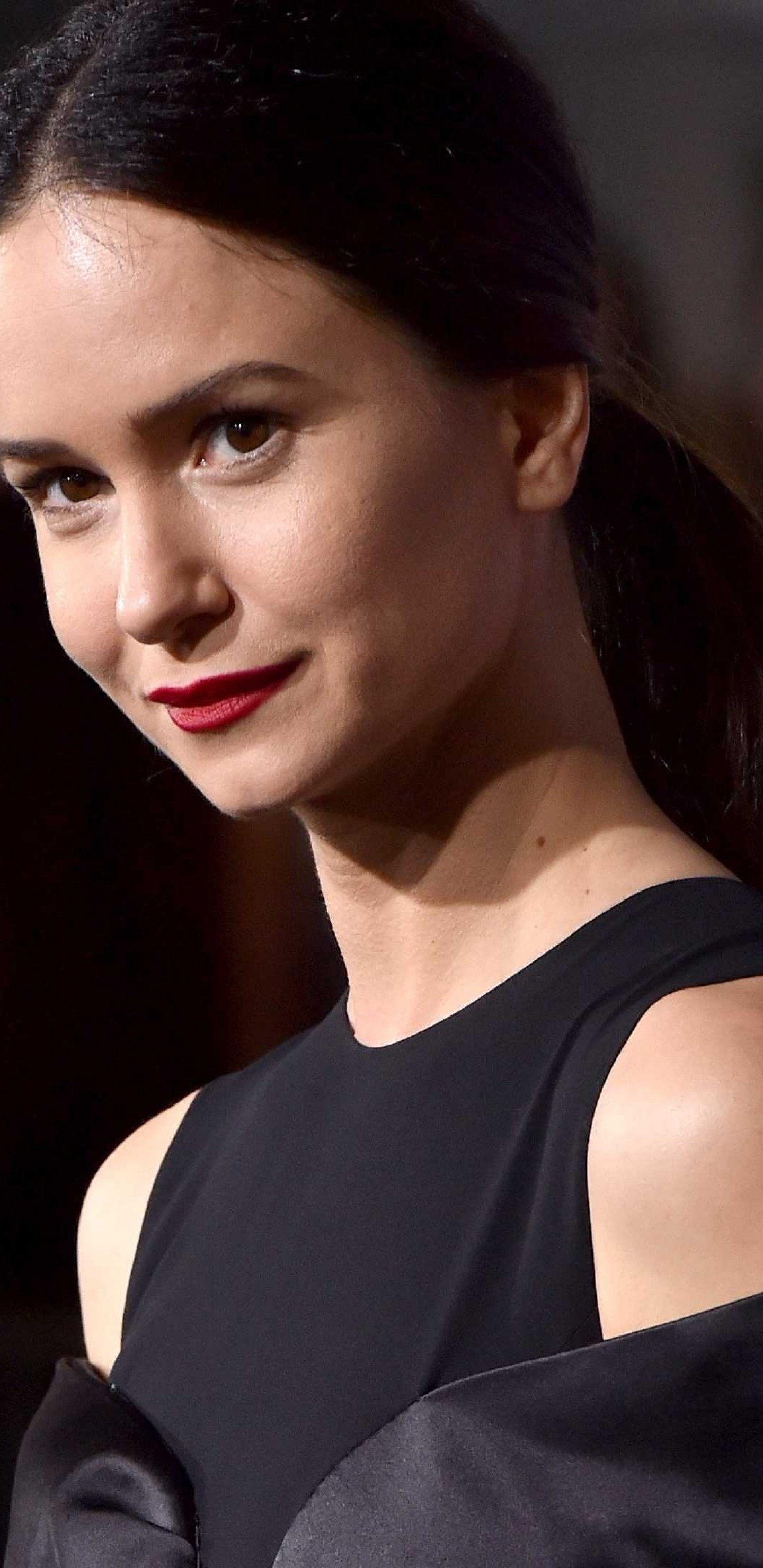 Katherine Waterston, Red lipstick, Samsung Galaxy, 1440x2960 HD Phone