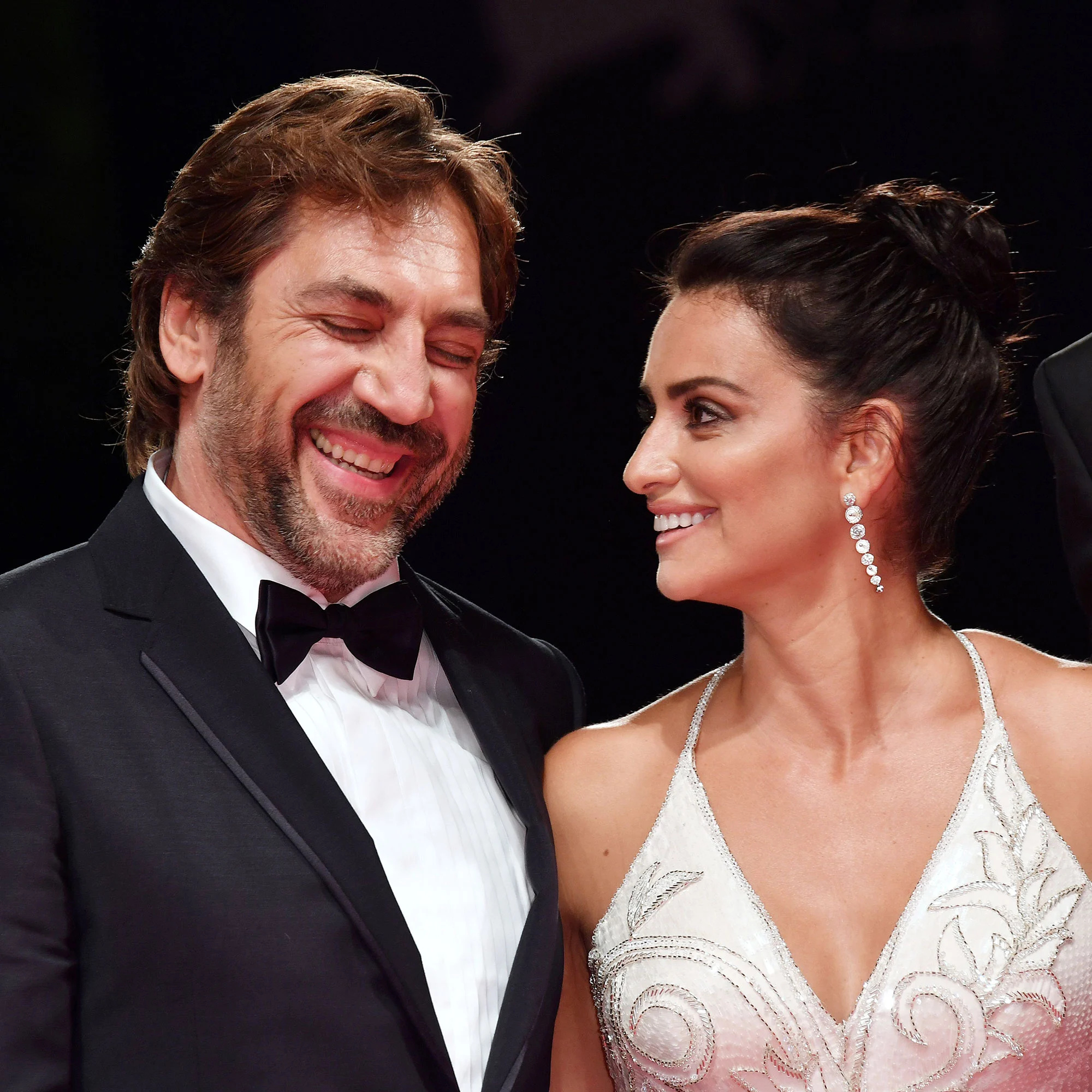 Javier Bardem, Penelope Cruz, Relationship timeline, Celebrities, 2000x2000 HD Phone