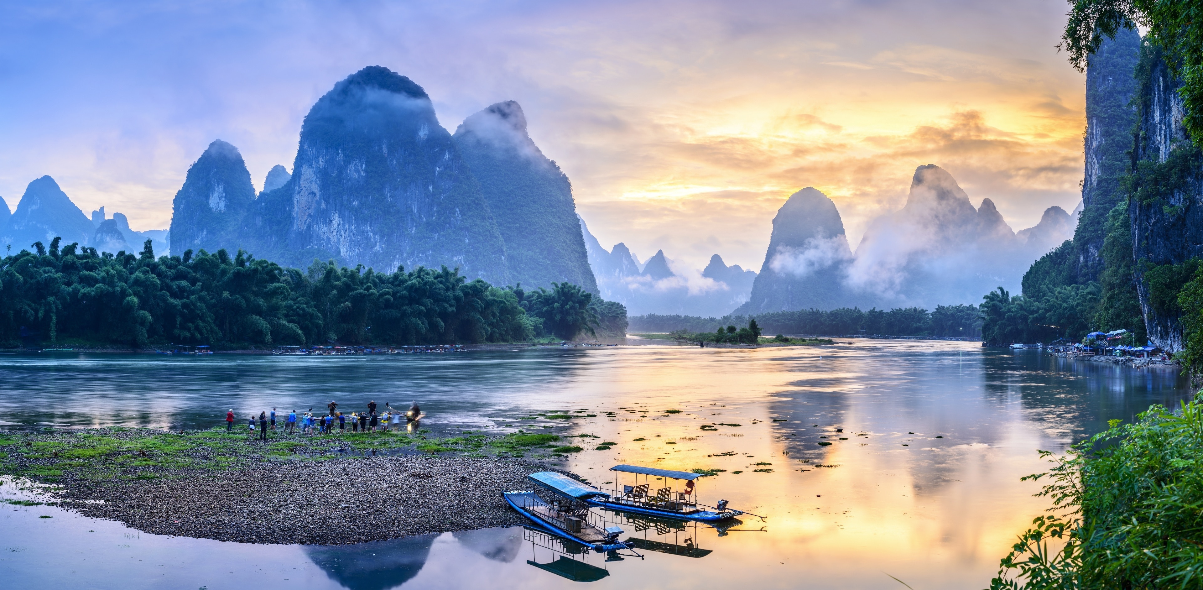 Li River Guilin, Guilin hotels, Storno options, Guaranteed price, 3840x1890 Dual Screen Desktop