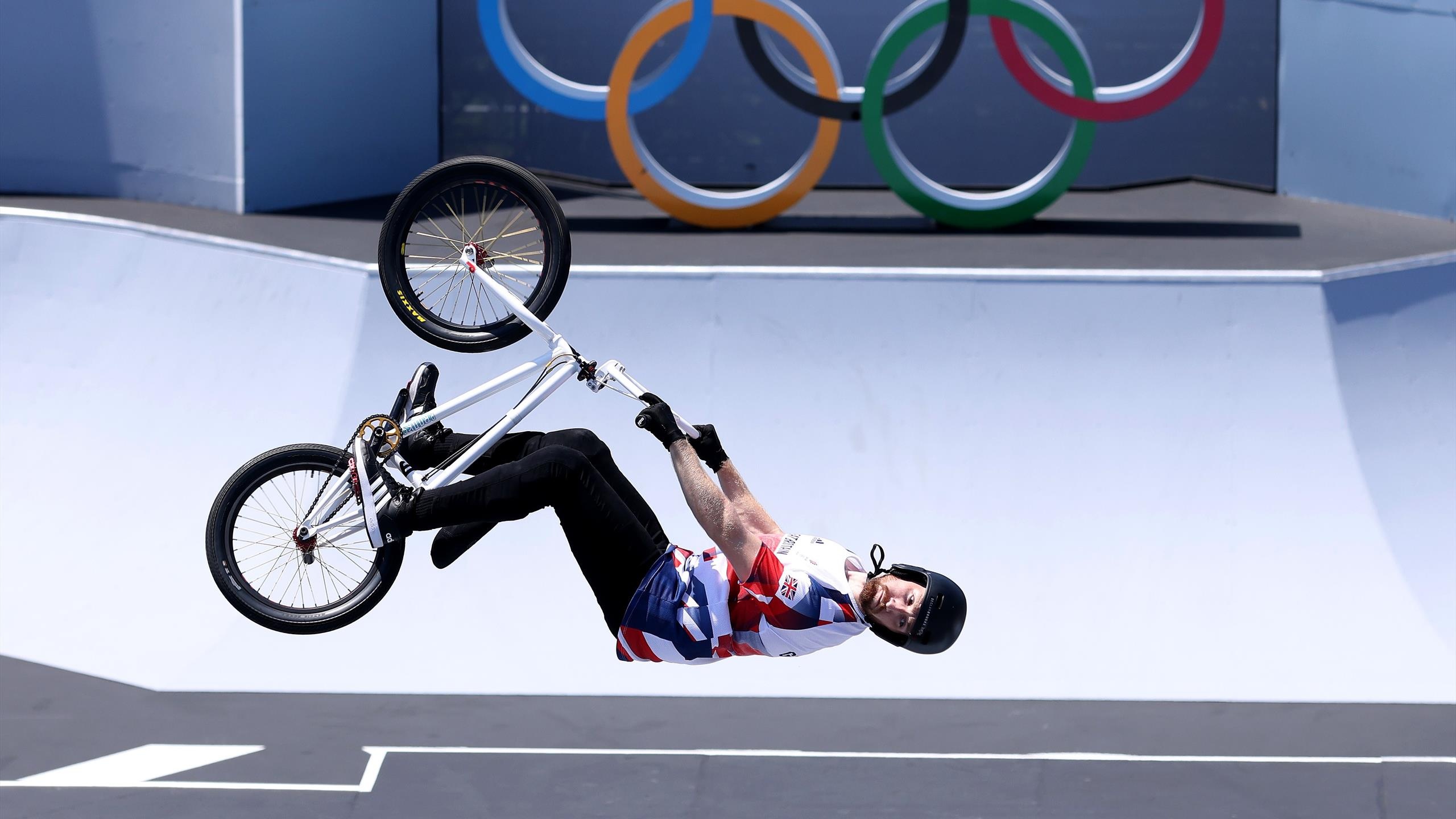 Declan Brooks, Cycling BMX Freestyle Wallpaper, 2560x1440 HD Desktop