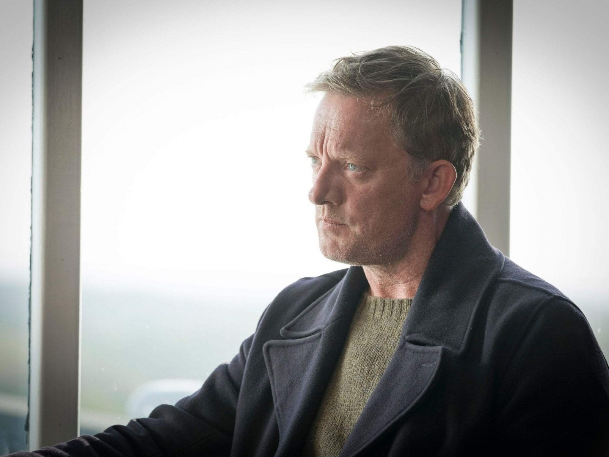 Douglas Henshall, British actor, Shetland TV Series, Inspiring performances, 2050x1540 HD Desktop