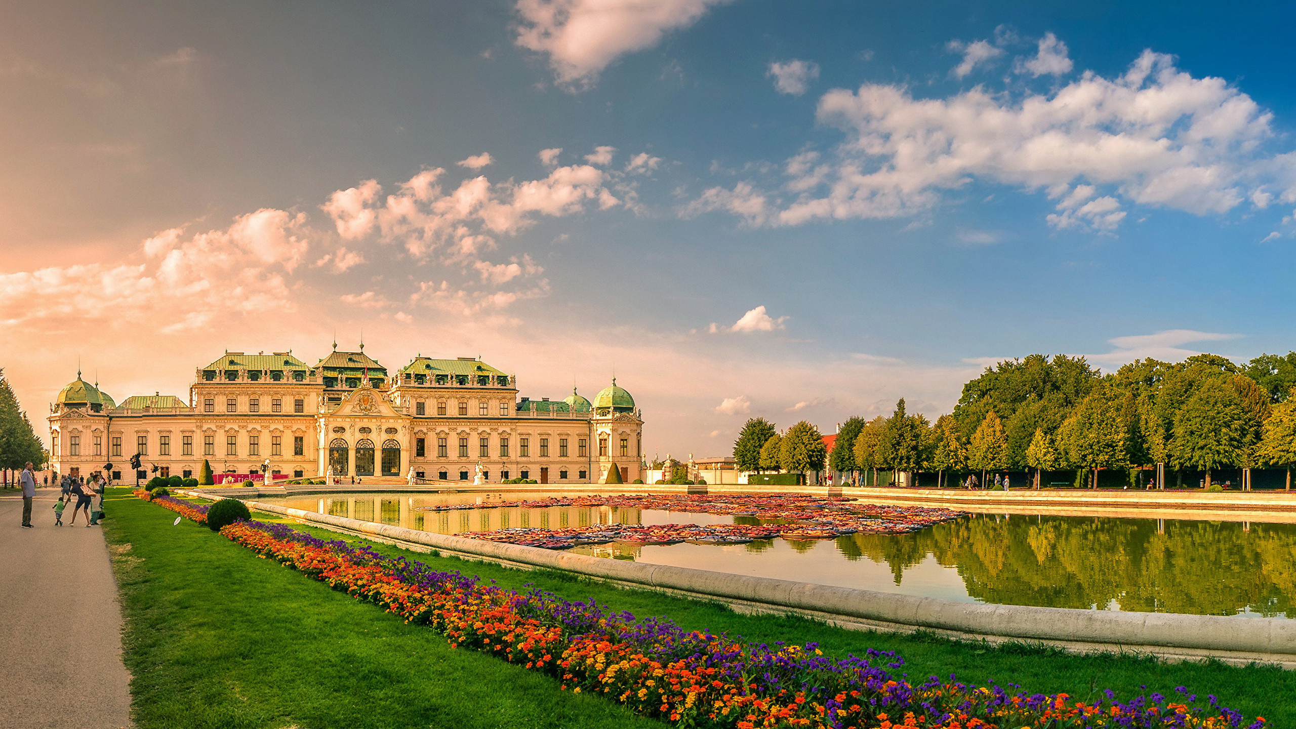 Belvedere Palace, Vienna (Austria) Wallpaper, 2560x1440 HD Desktop