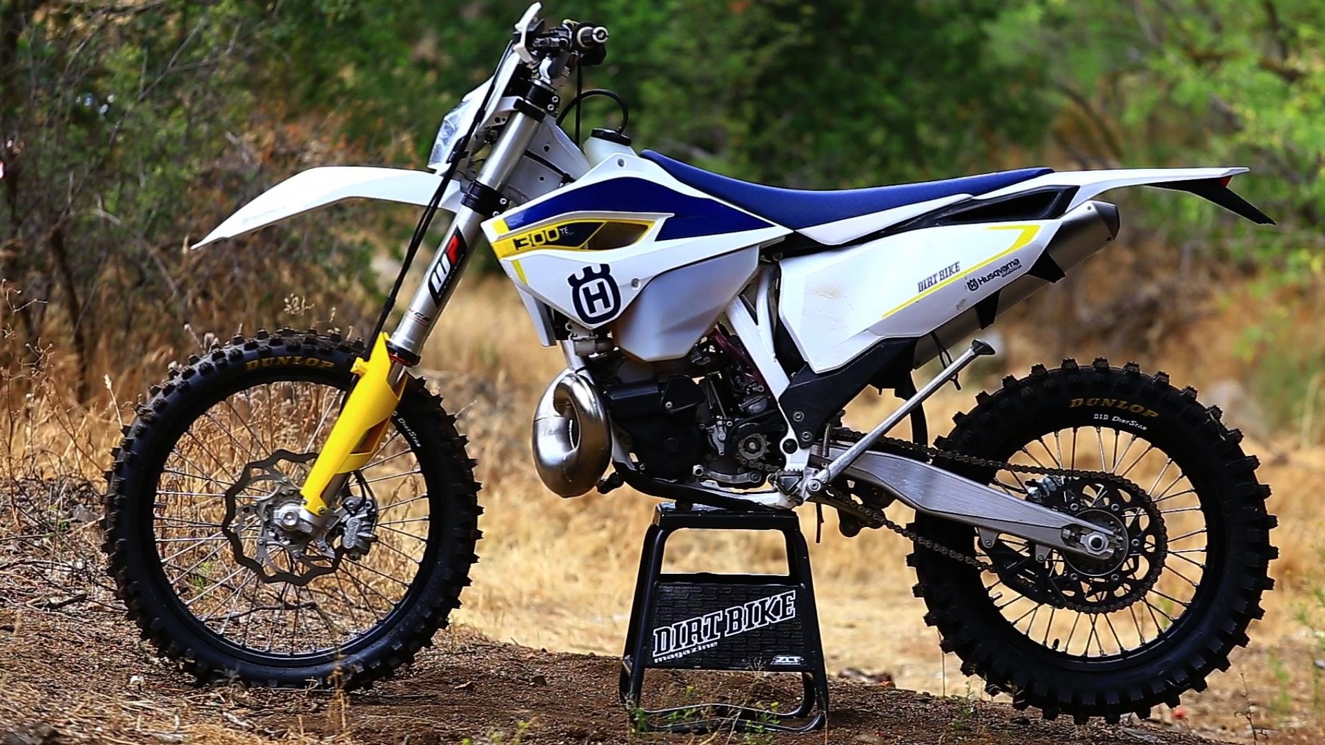 Husqvarna TE 300 thrilling power, Unbeatable performance, Striking design, Enduro excellence, 1920x1080 Full HD Desktop