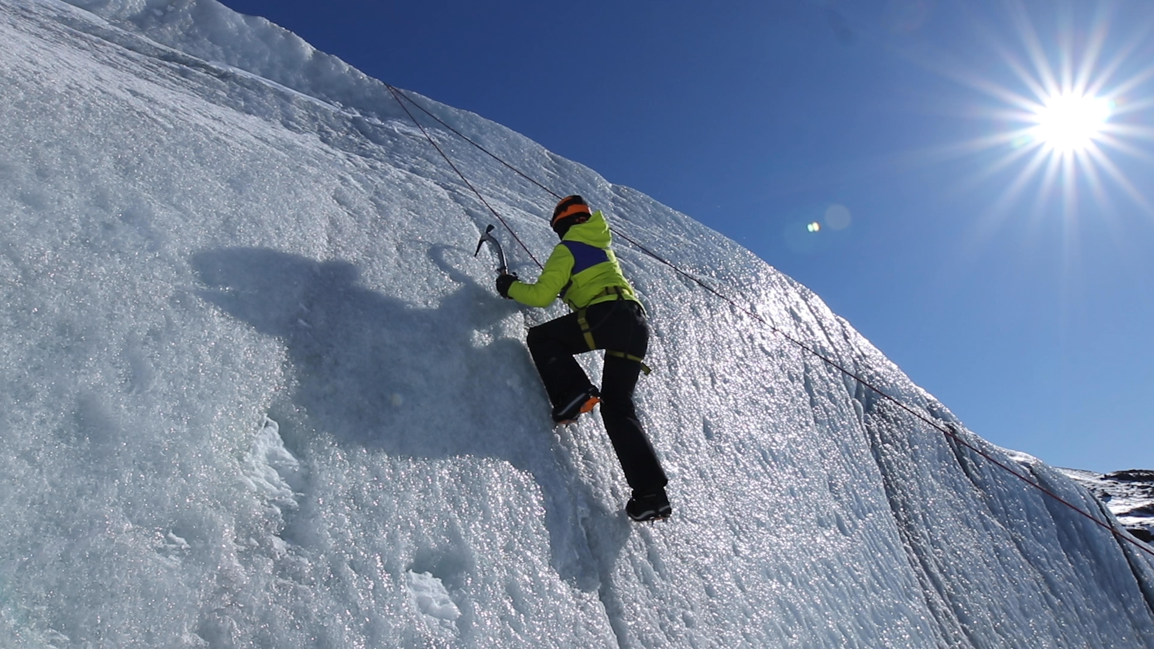 Private ice climbing tour, Experienced guide, Exclusive experience, Unforgettable memories, 3840x2160 4K Desktop