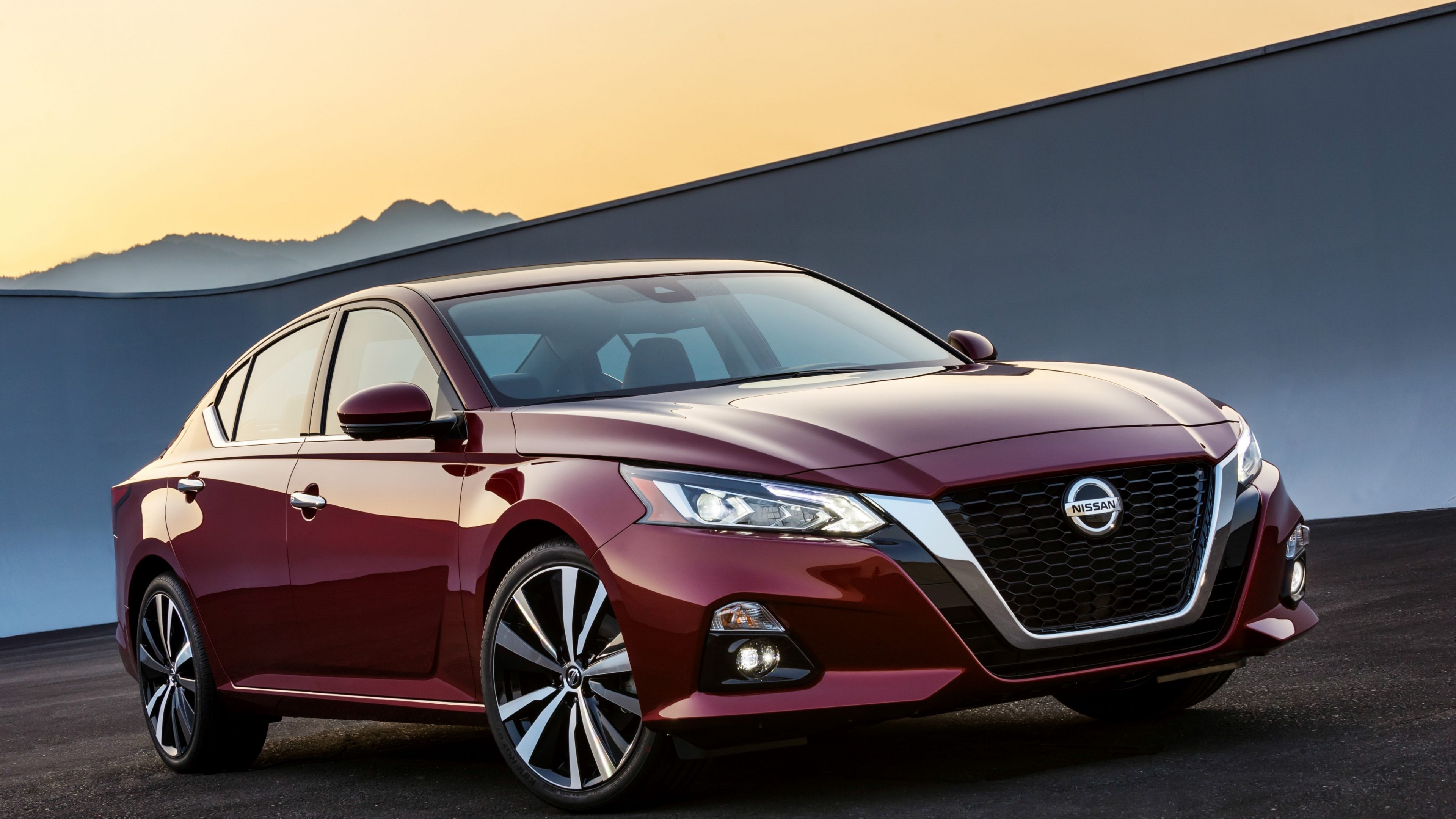 Nissan Altima, Sleek design, Modern elegance, High-performance machine, 3840x2160 4K Desktop