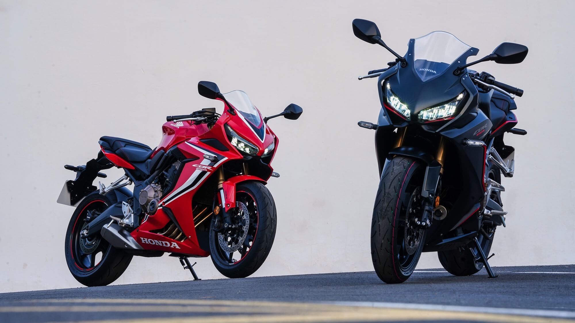 Honda CBR650R, Bookings begin, Impressive features, Power-packed performance, 2000x1130 HD Desktop