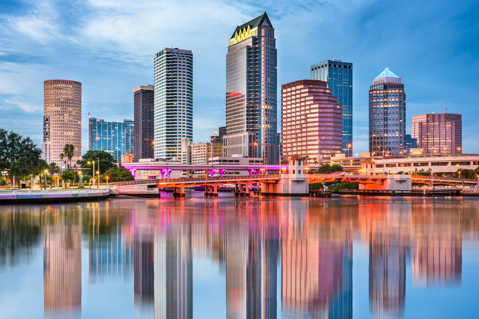 Tampa skyline, Inspirational workspaces, Bos designs, Creative environments, 2000x1340 HD Desktop