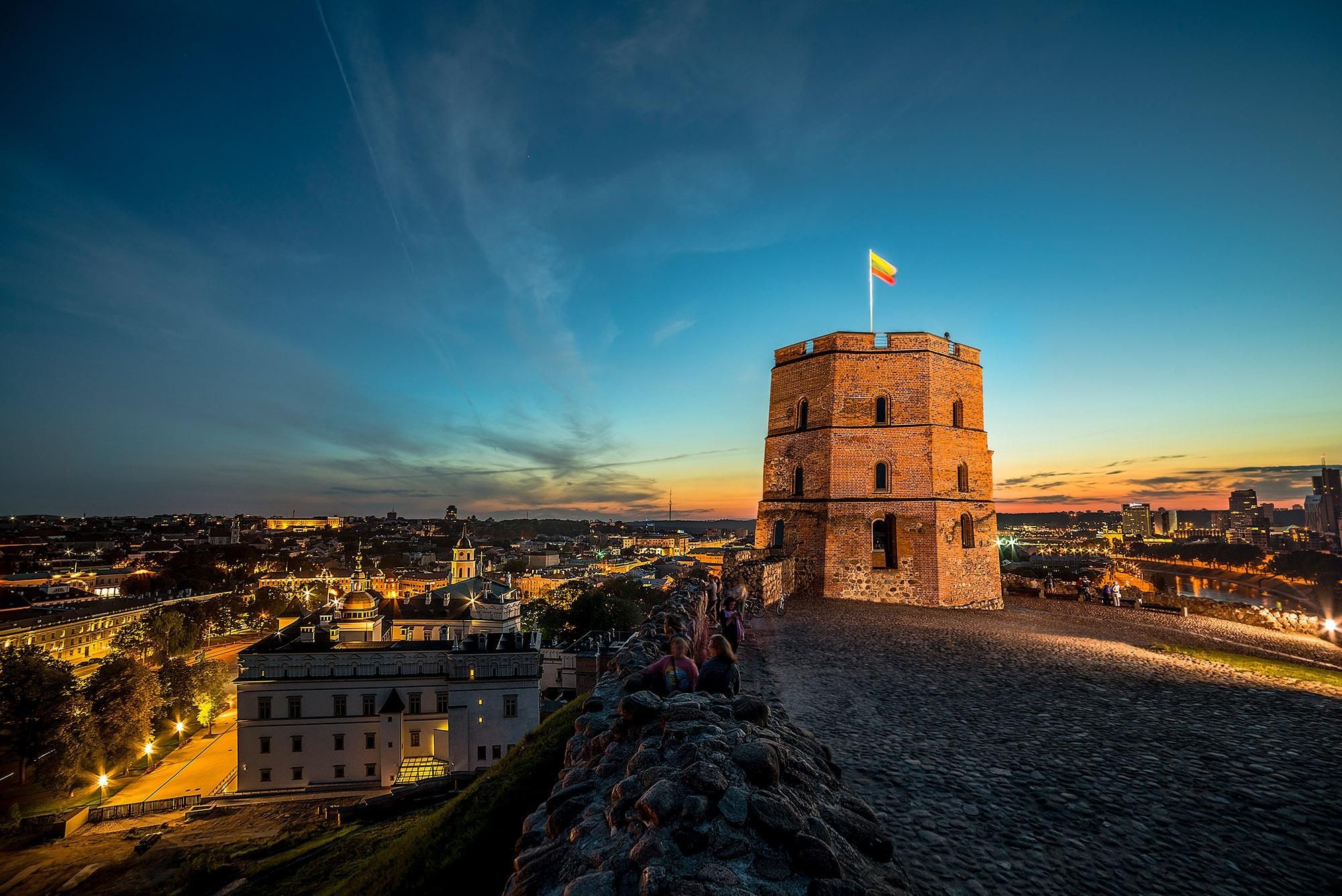 Vilnius city, Gediminas Tower, Iconic symbol, Historical importance, 2000x1340 HD Desktop