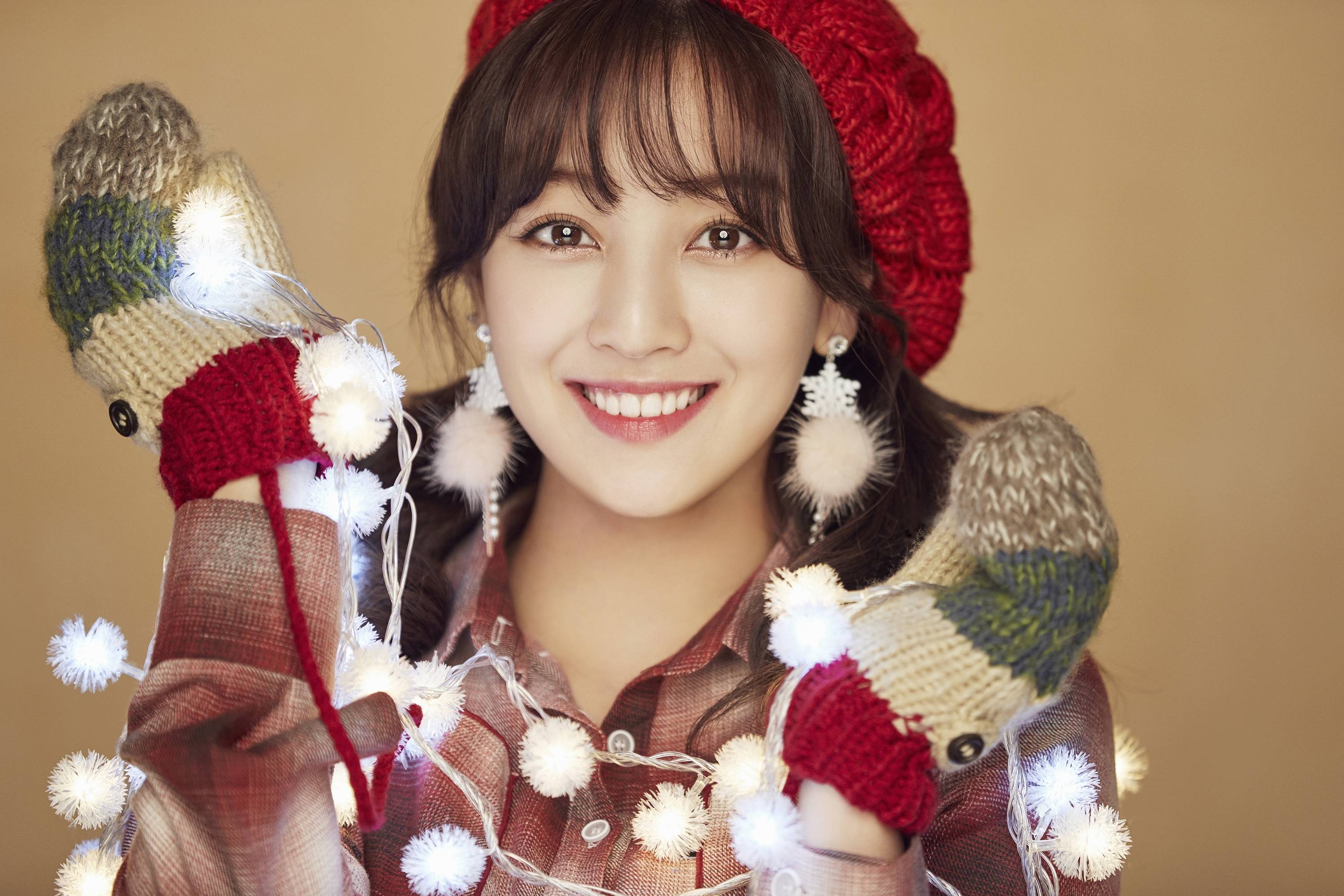 Merry and Happy, Jihyo (TWICE) Wallpaper, 3000x2000 HD Desktop