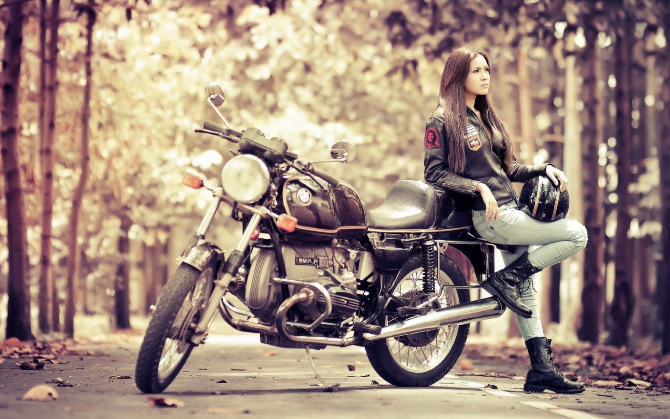 BMW R100, Girls and Motorcycles Wallpaper, 2560x1600 HD Desktop