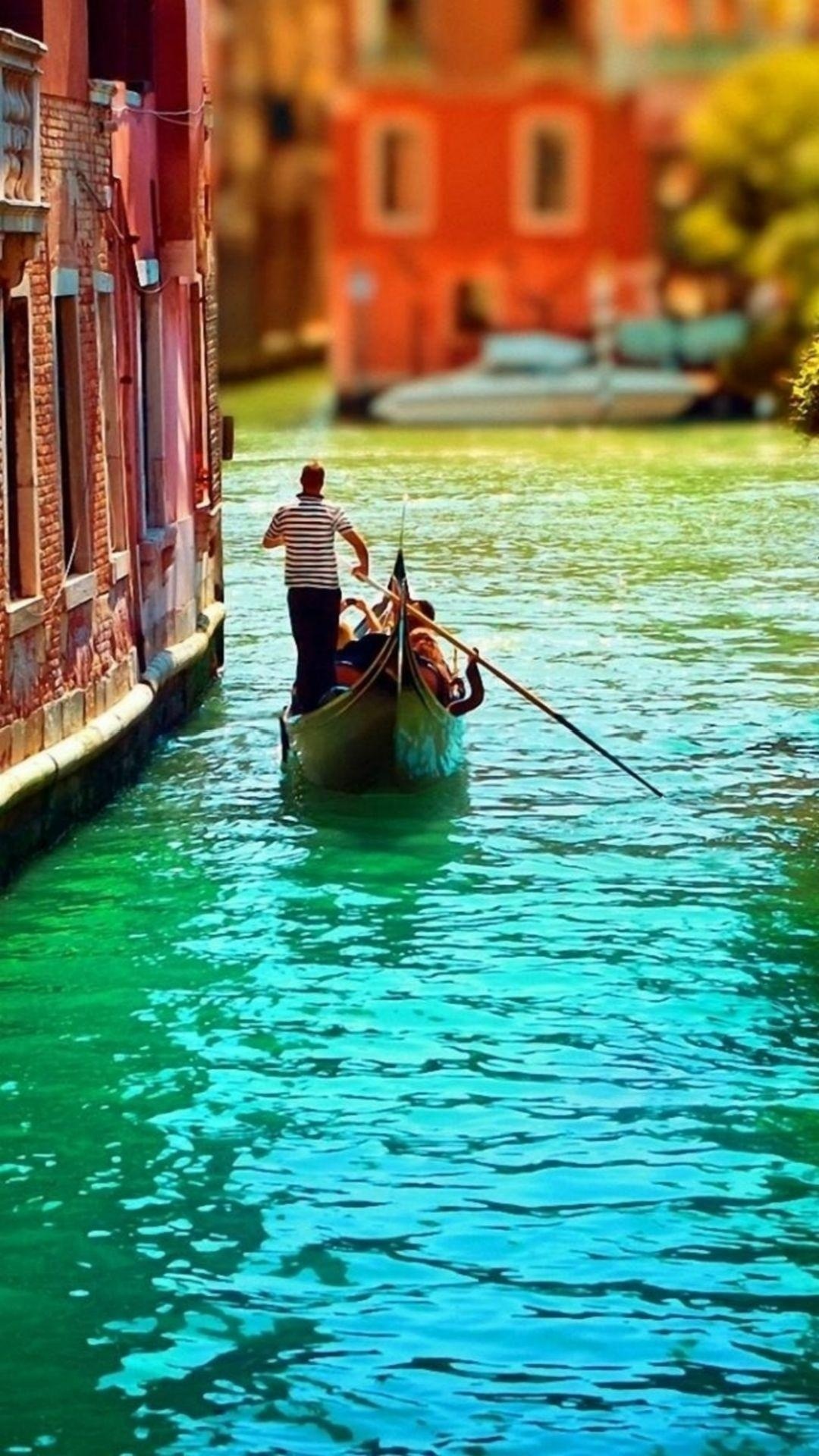 Venetian gondola, Venice iPhone wallpapers, Stunning backgrounds, Iconic city, 1080x1920 Full HD Phone