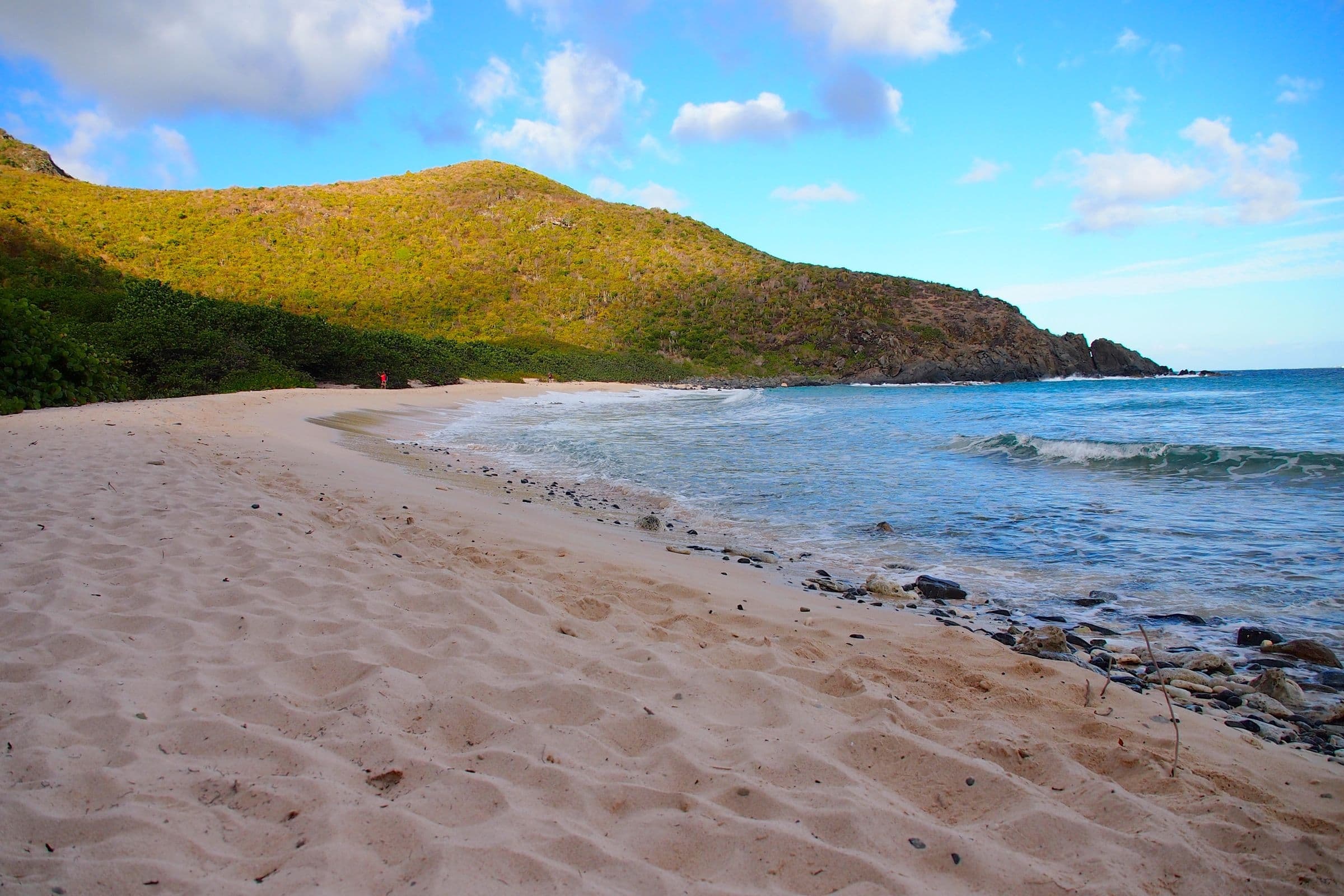 Sint Maarten, Baie de Petites Cayes, Quickie hike, Stunning views, 2400x1600 HD Desktop