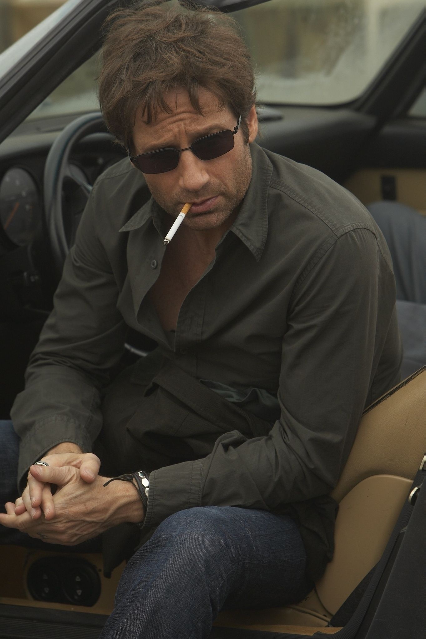 Hank Moody, Moody photo, David Duchovny, David and Gillian, 1370x2050 HD Phone