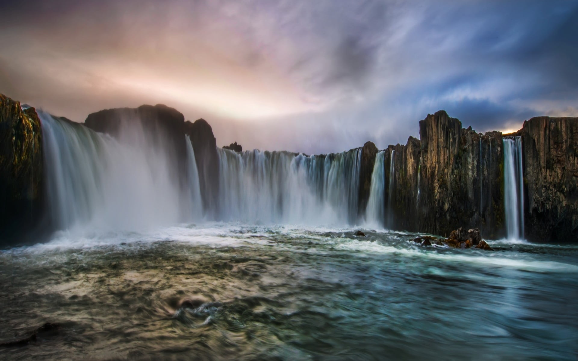 Canaima National Park, Waterfalls at night, HD wallpaper, Nighttime beauty, 1920x1200 HD Desktop