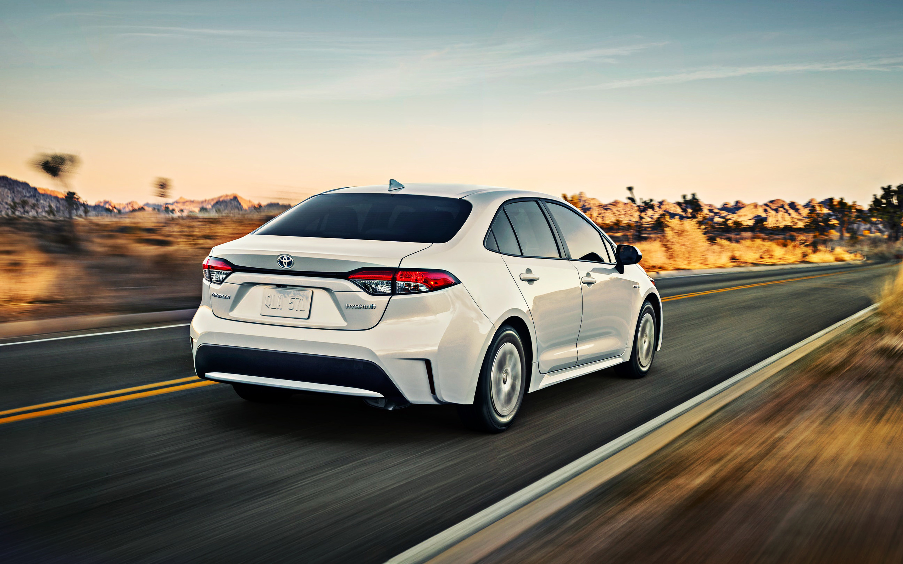 Hybrid Sedan, Toyota Corolla Wallpaper, 2880x1800 HD Desktop