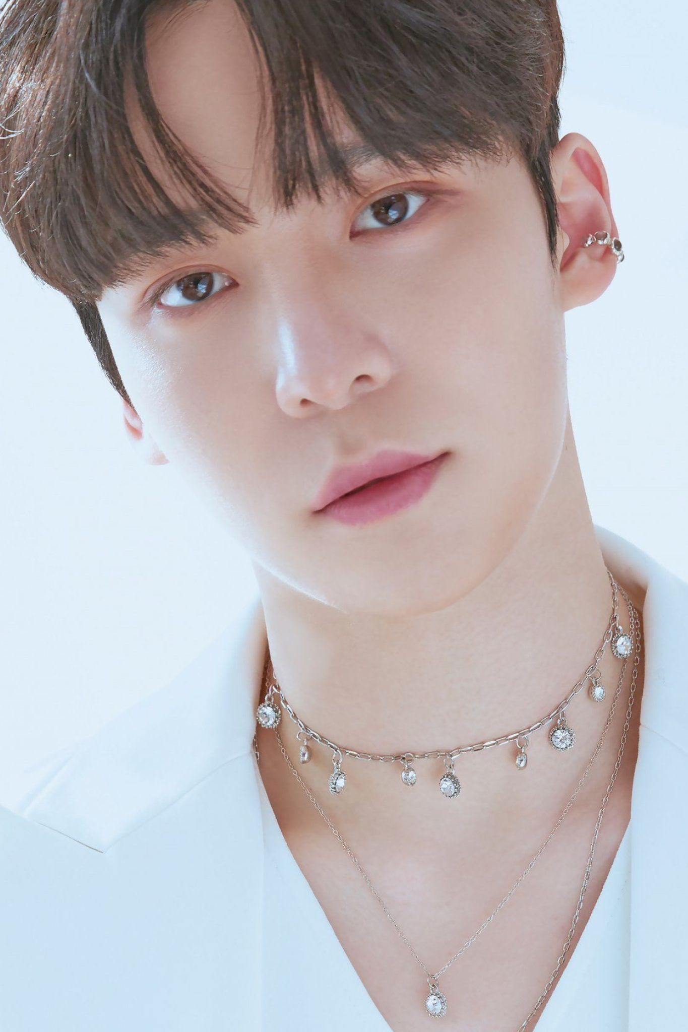 Jeong Yun-ho, ATEEZ Japan photoshoot, The Originals, Stunning visuals, 1370x2050 HD Phone