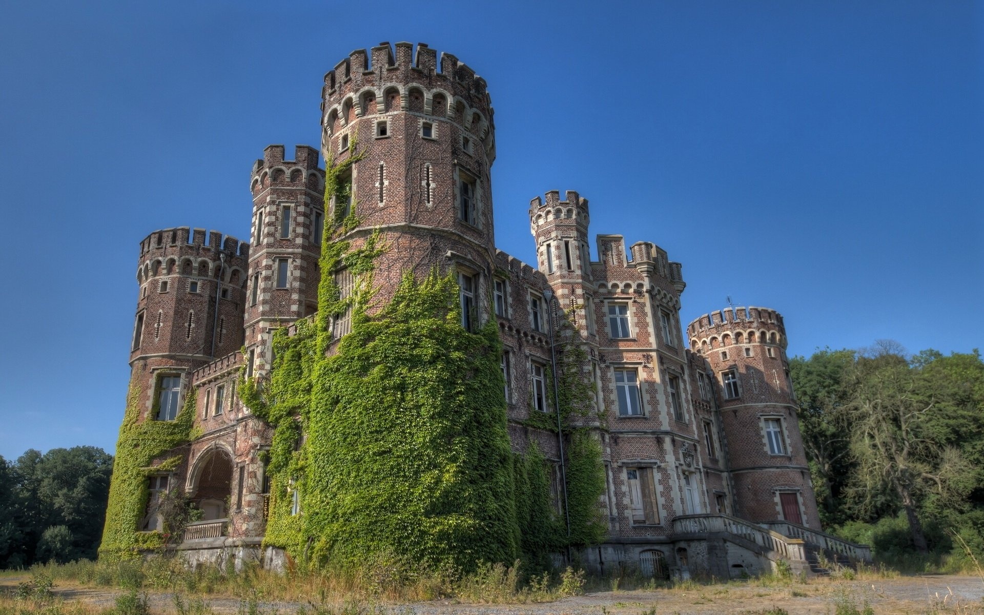 Castle Moulbaix, Belgium Wallpaper, 1920x1200 HD Desktop