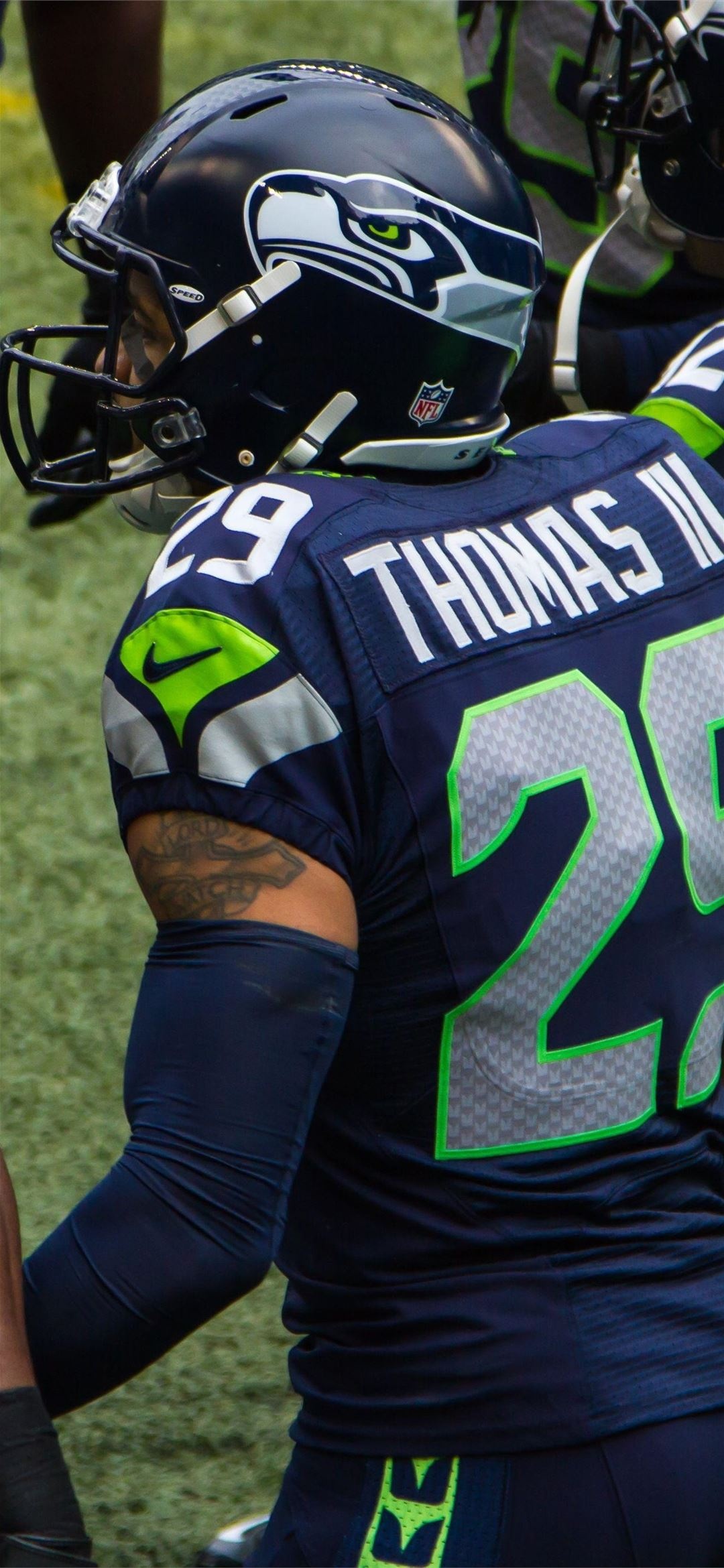 Earl Thomas iPhone wallpapers, Free download, 1080x2340 HD Phone