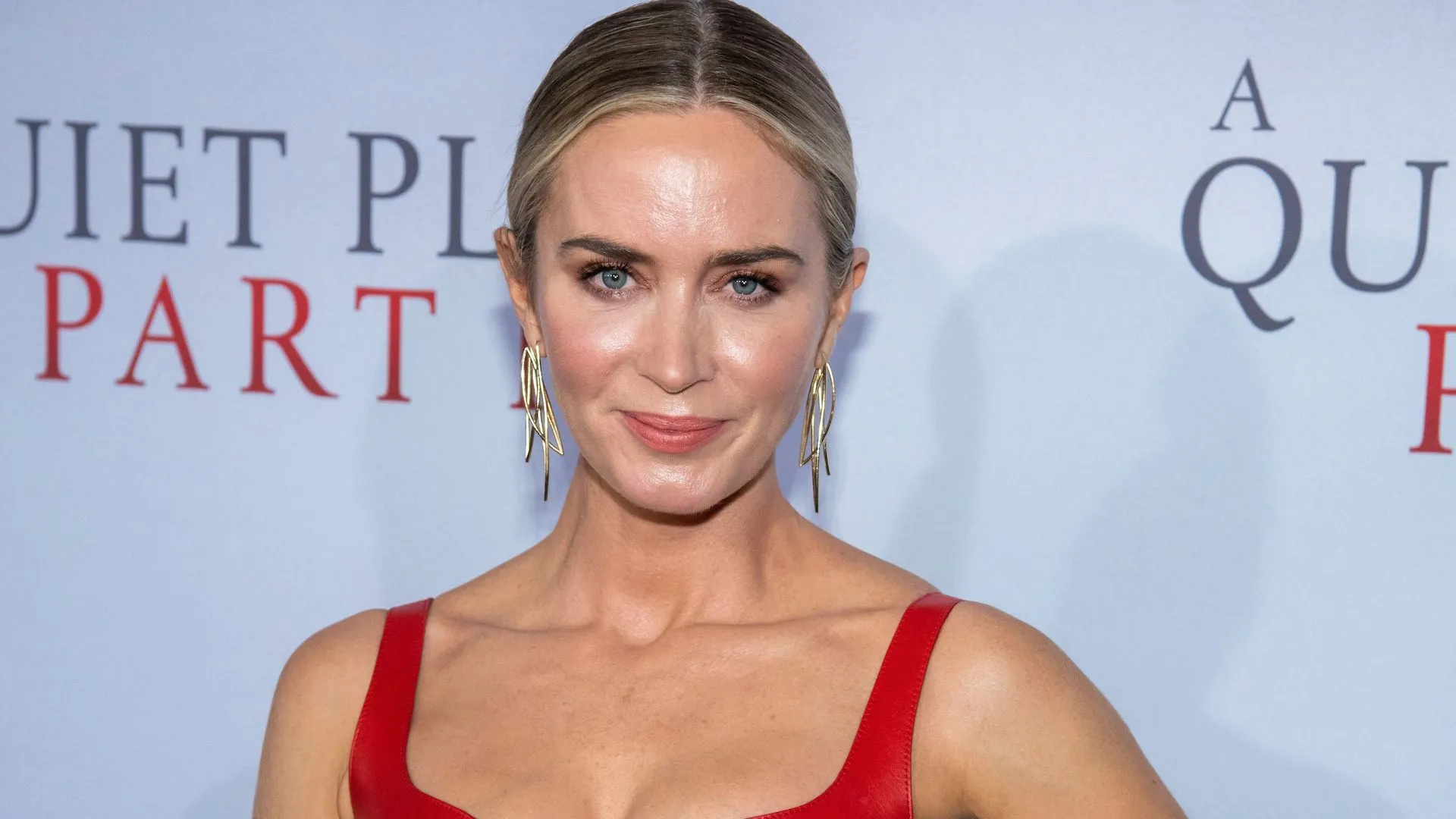 Emily Blunt, A Quiet Place Part II premiere dress, 1920x1080 Full HD Desktop