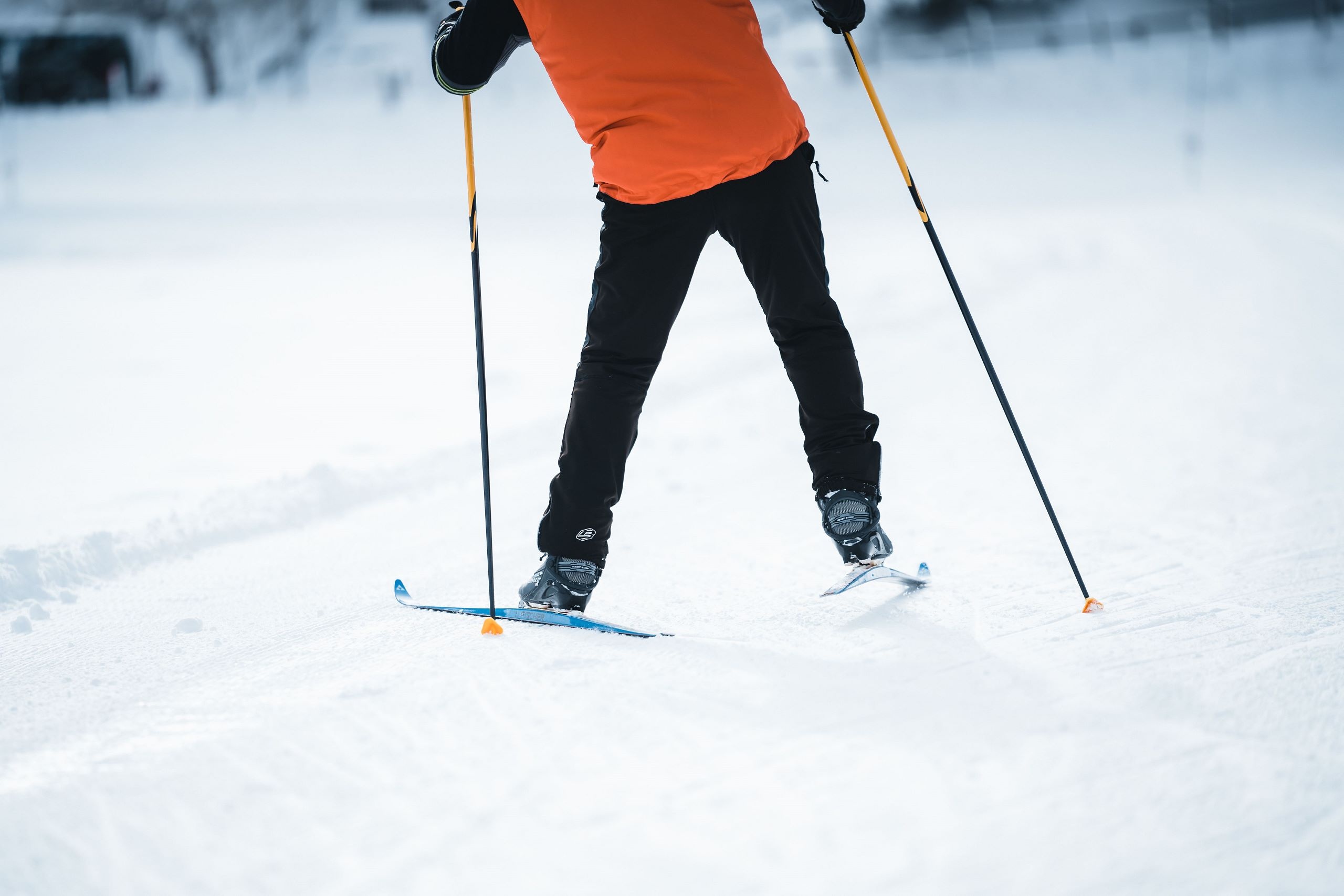 Cross-country skiing, Salzachtal valley, High plateau, Alpine adventure, 2560x1710 HD Desktop