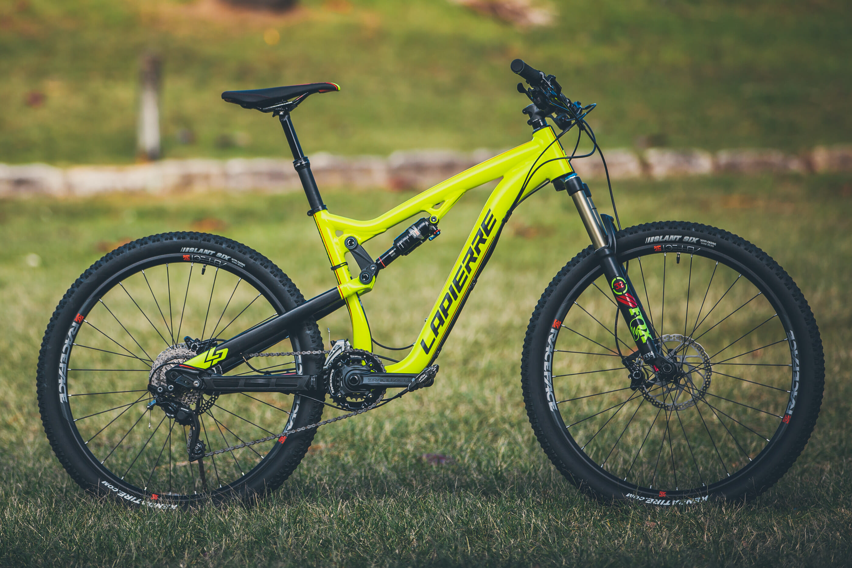 Zesty XM 427, Lapierre Bikes Wallpaper, 2800x1870 HD Desktop