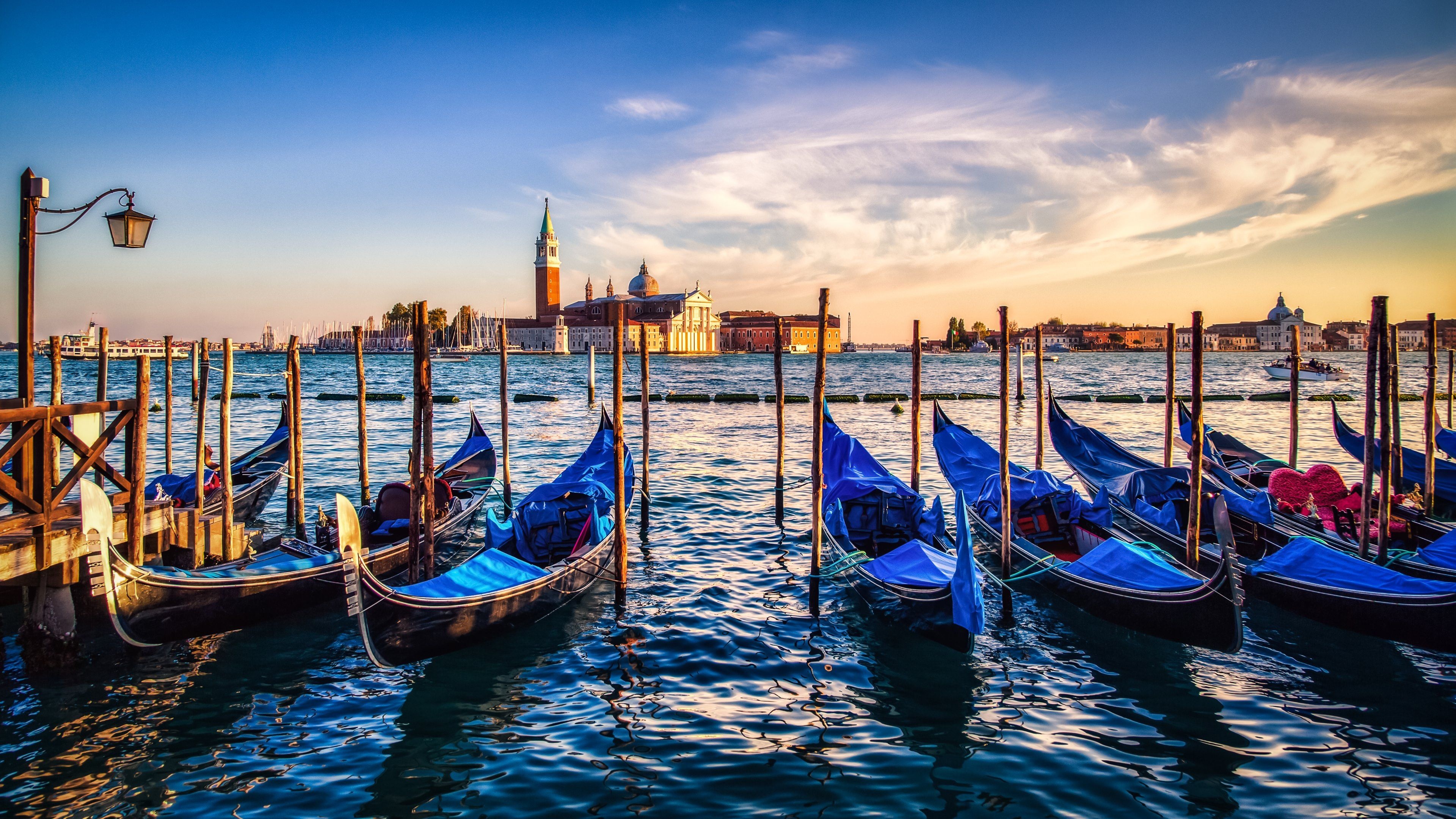 Venetian gondola, Venice wallpapers, Stunning backgrounds, Scenic beauty, 3840x2160 4K Desktop